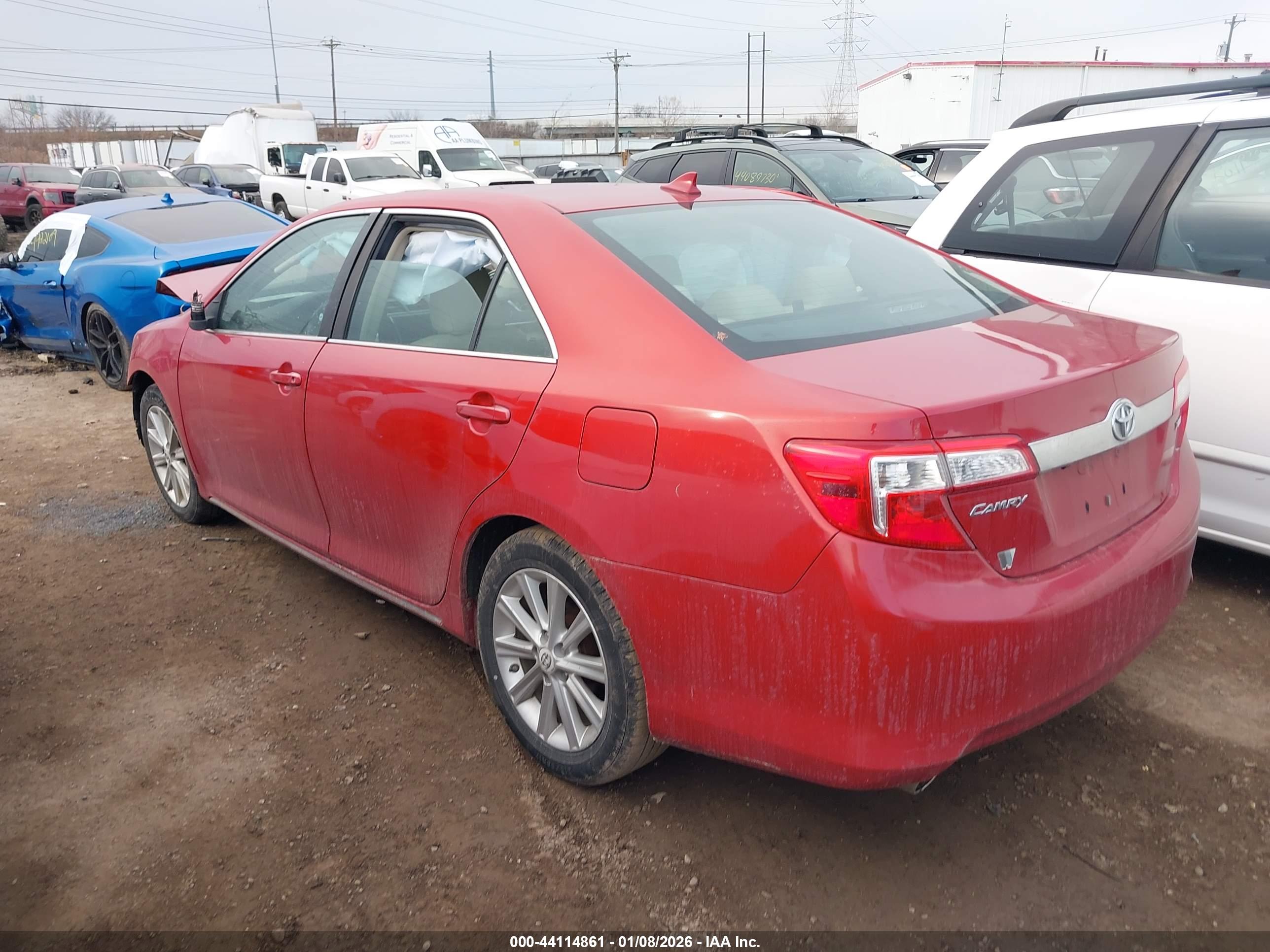 TOYOTA CAMRY image 3