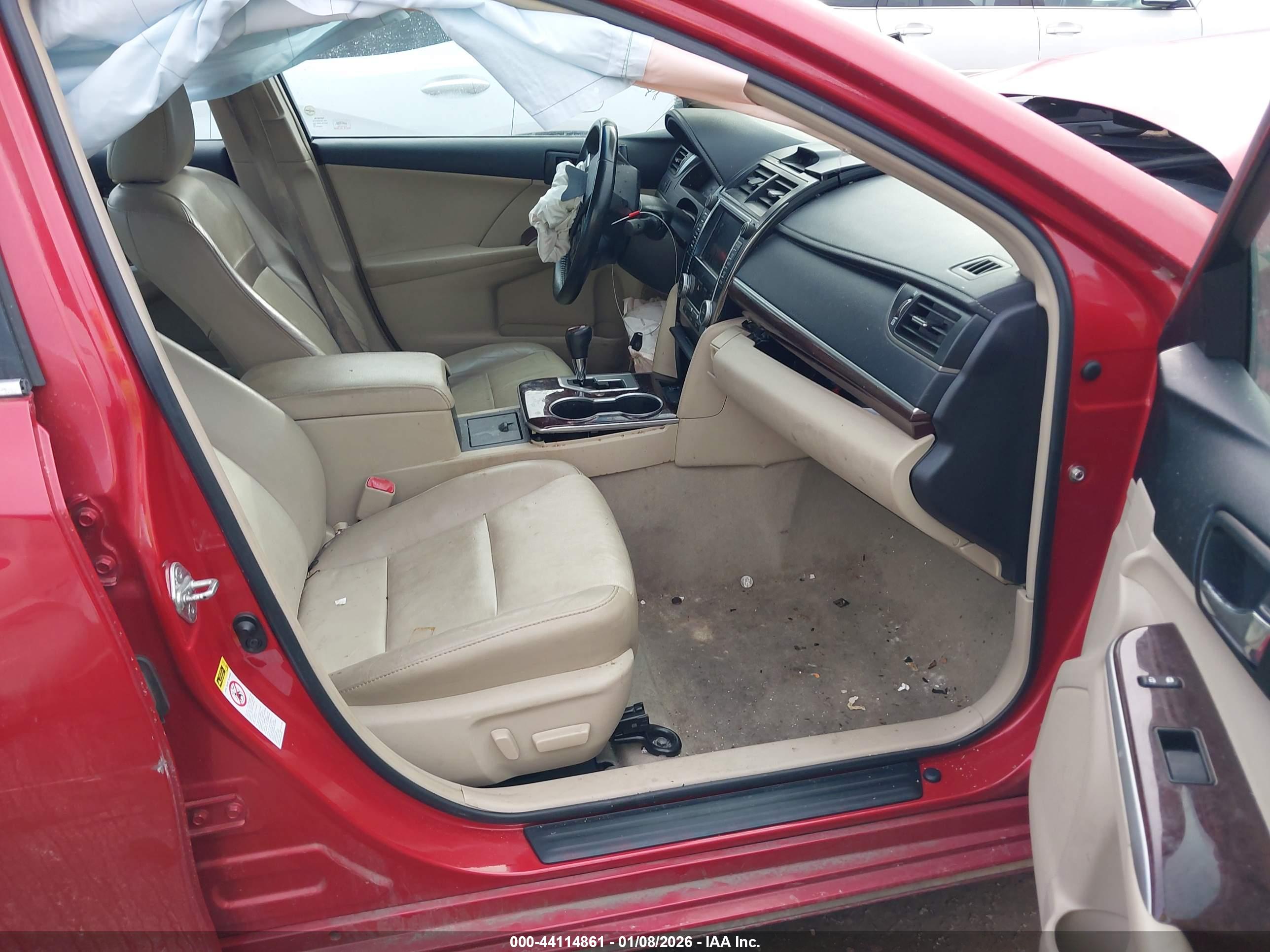 TOYOTA CAMRY image 5