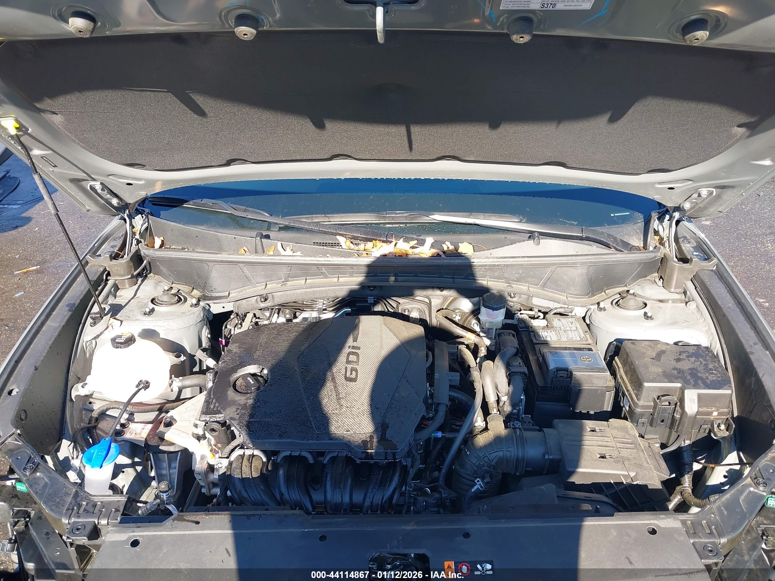HYUNDAI TUCSON image 10