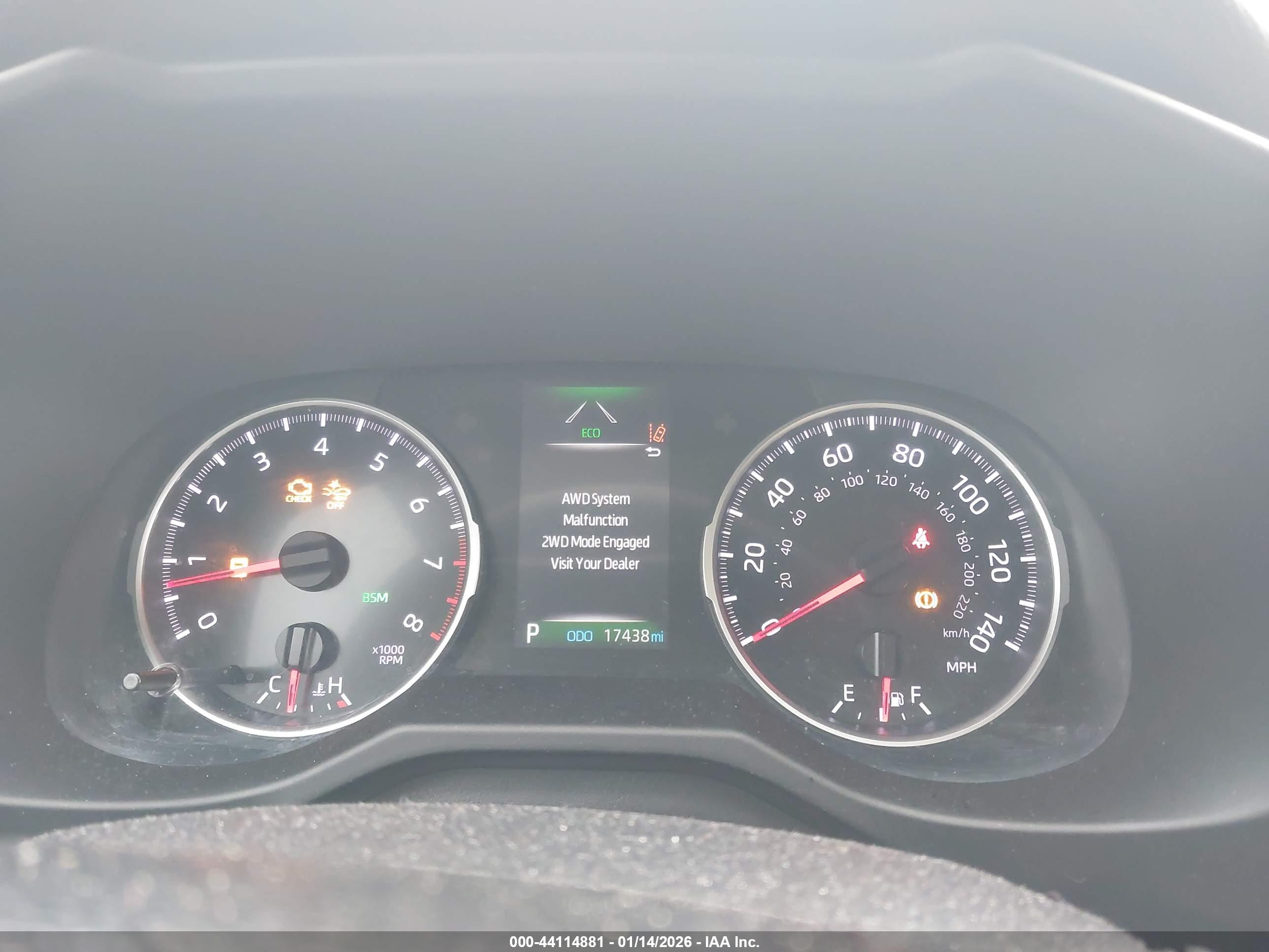 TOYOTA RAV4 image 7