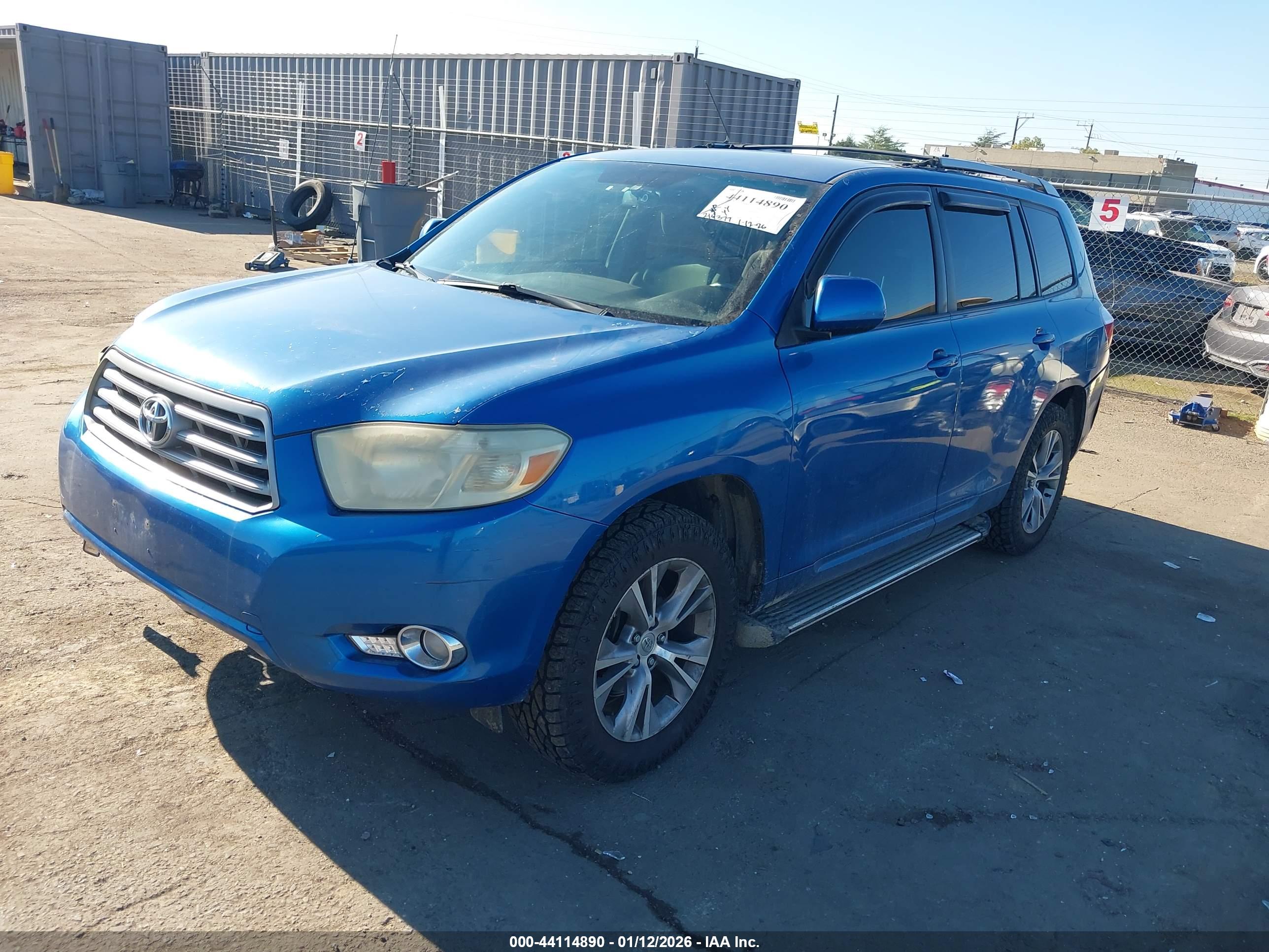 TOYOTA HIGHLANDER image 2