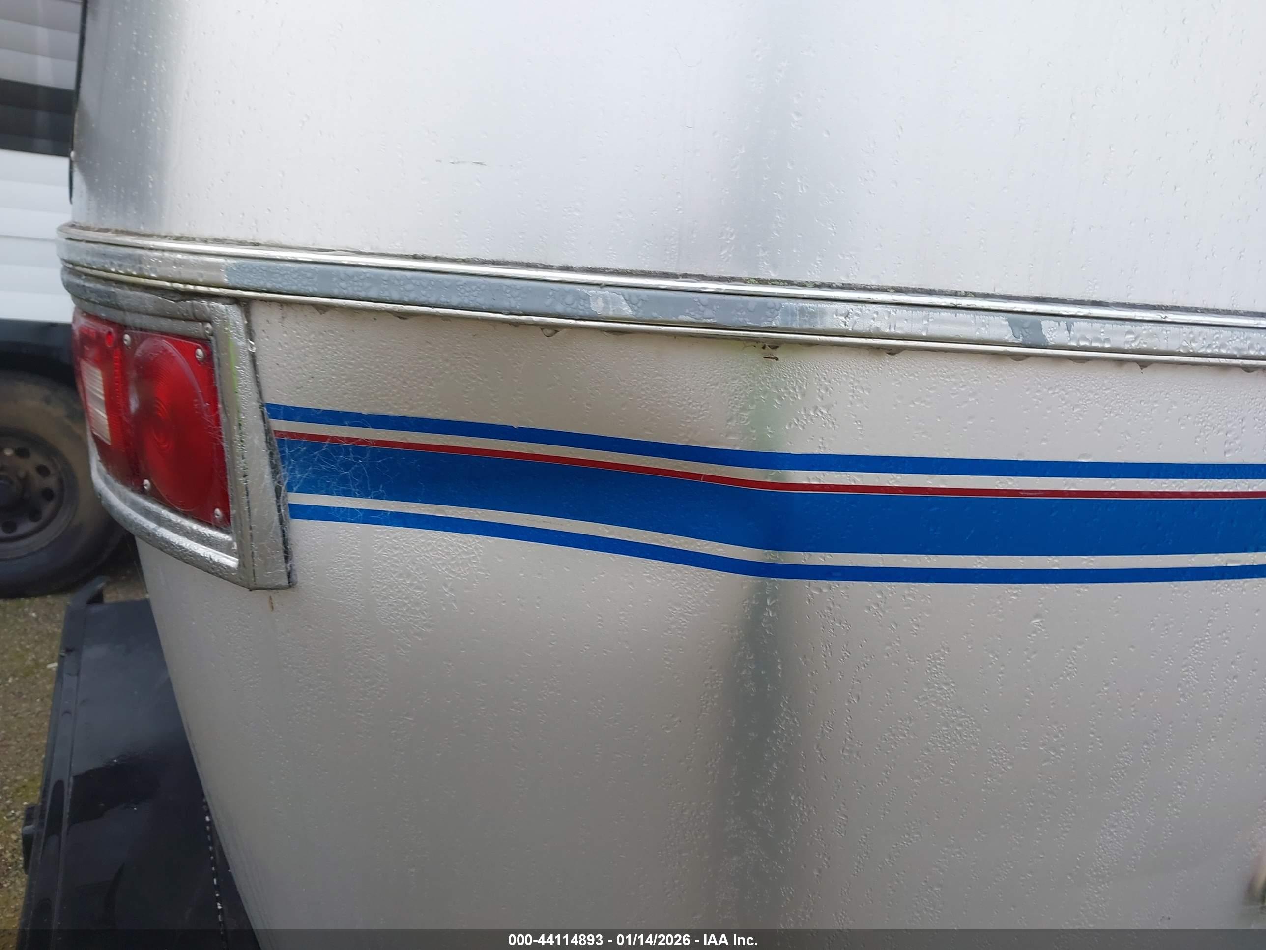 AIRSTREAM BAMBI image 6