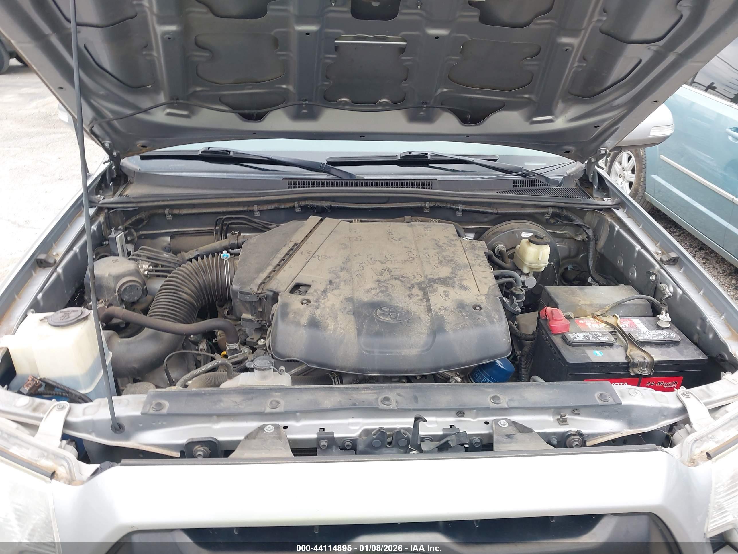 TOYOTA TACOMA image 10