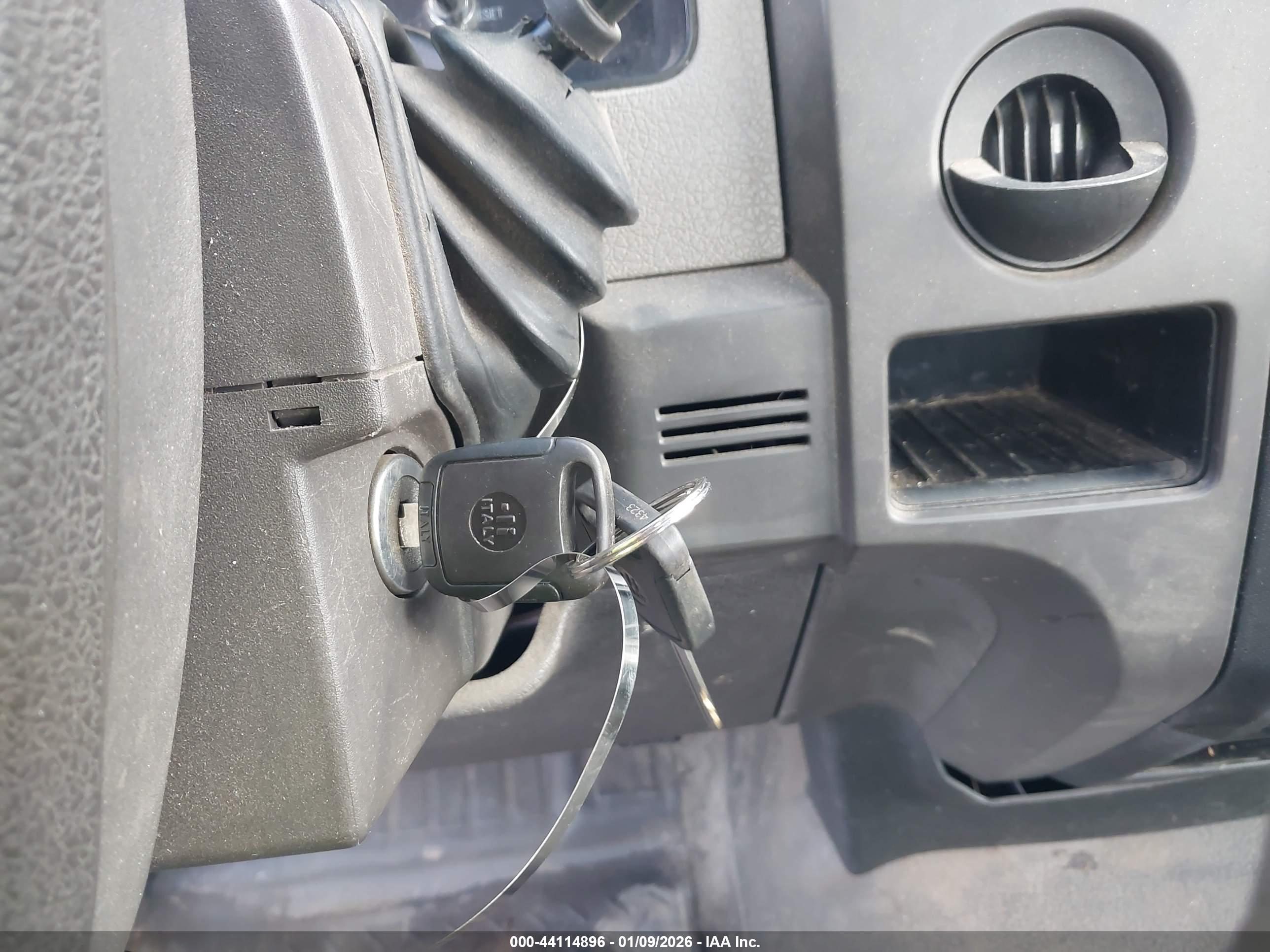 FORD F-150 image 11