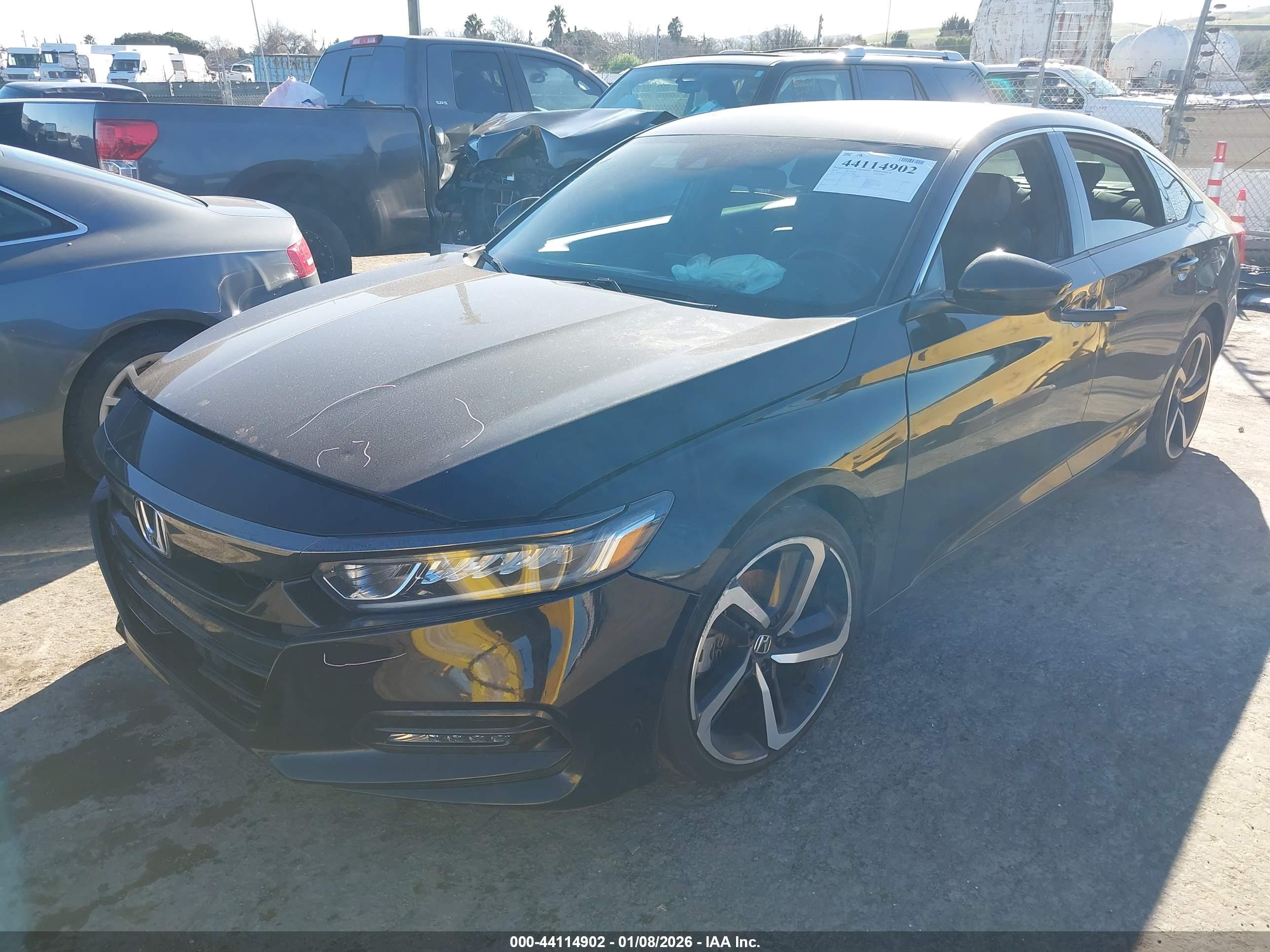 HONDA ACCORD image 2