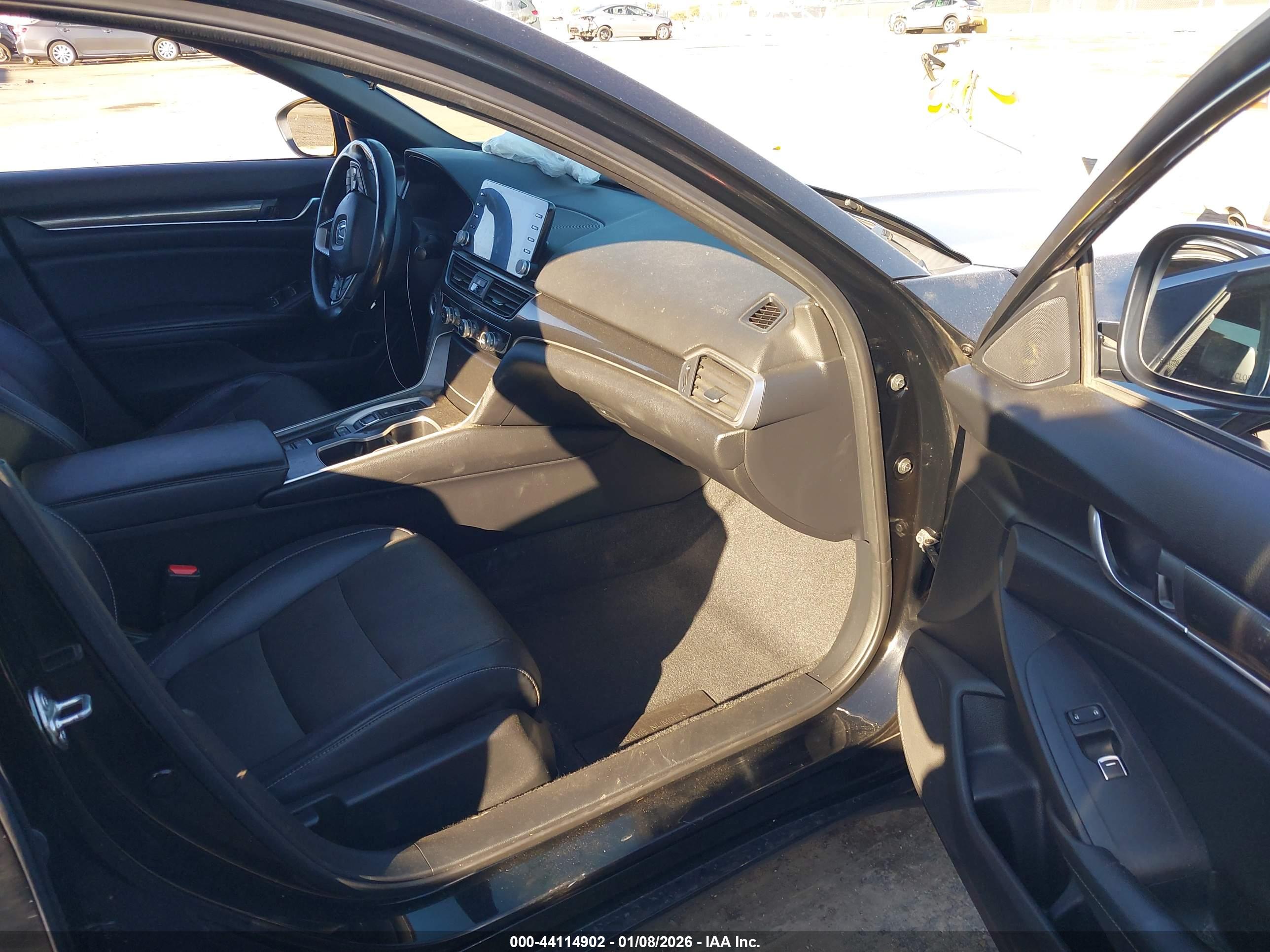 HONDA ACCORD image 5