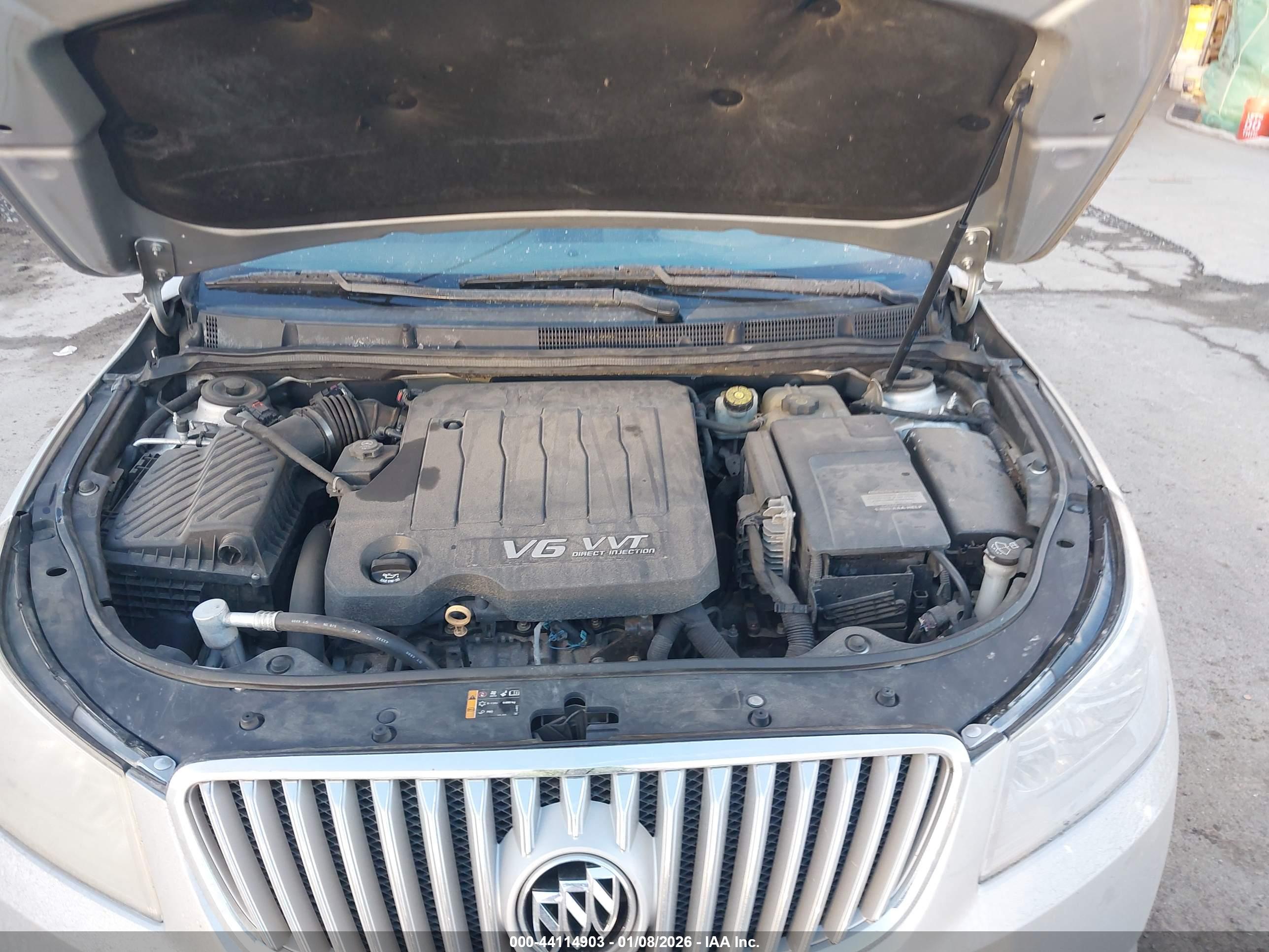 BUICK LACROSSE image 10