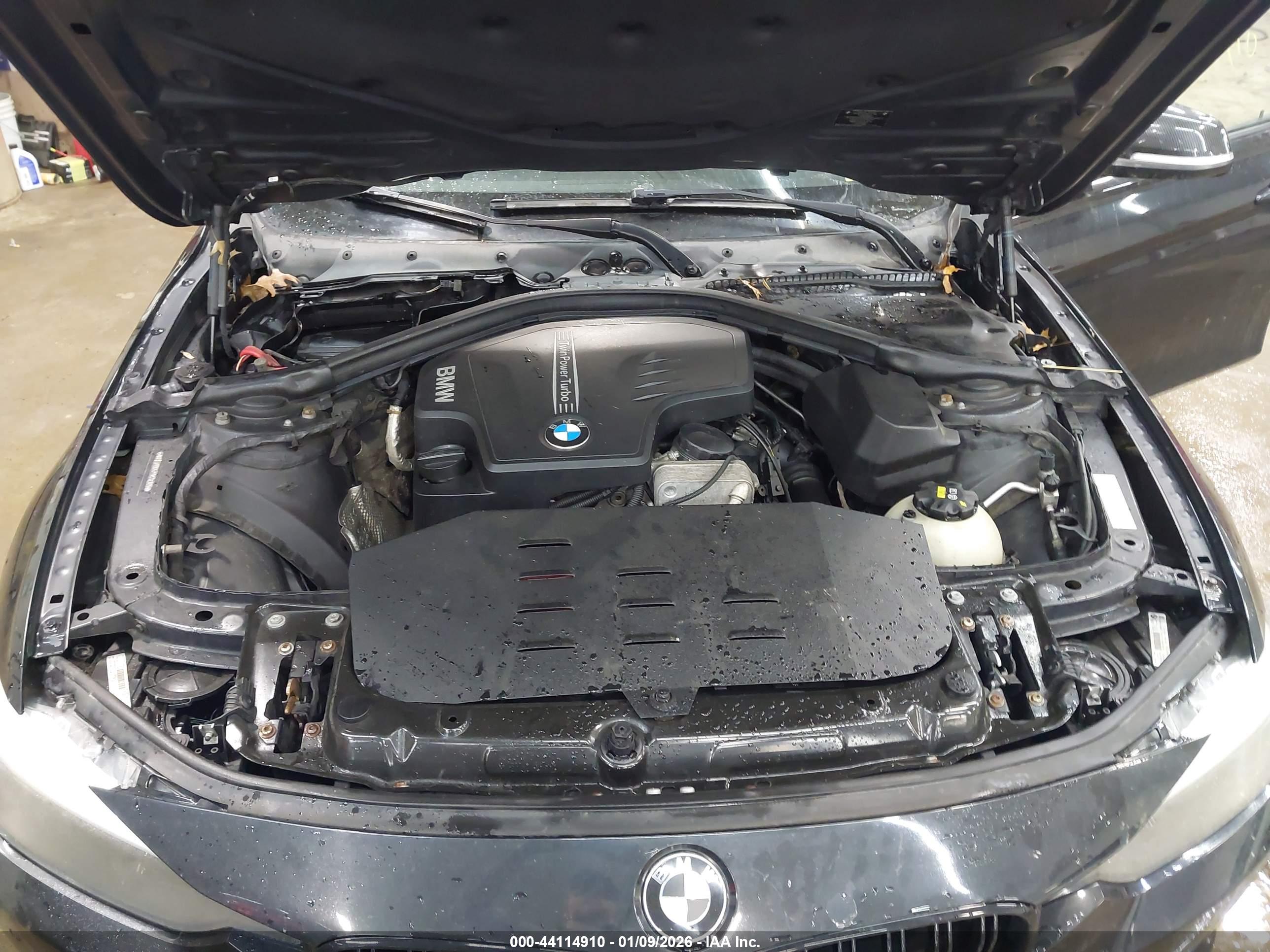 BMW 328I image 10