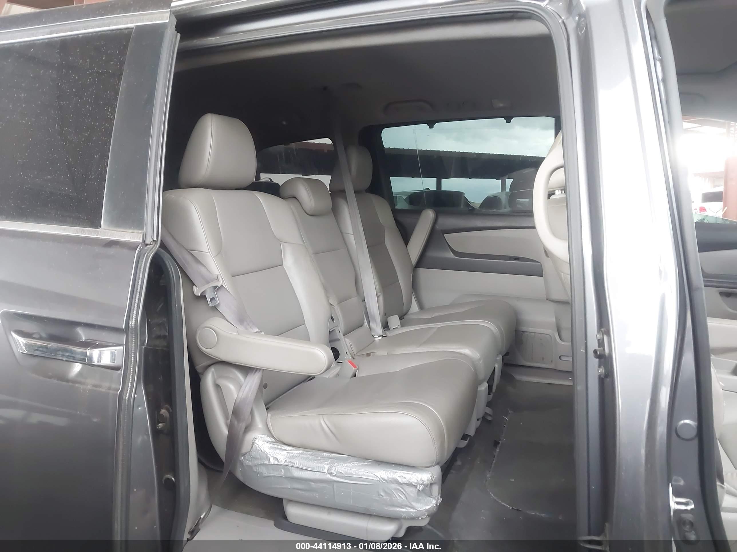HONDA ODYSSEY image 8