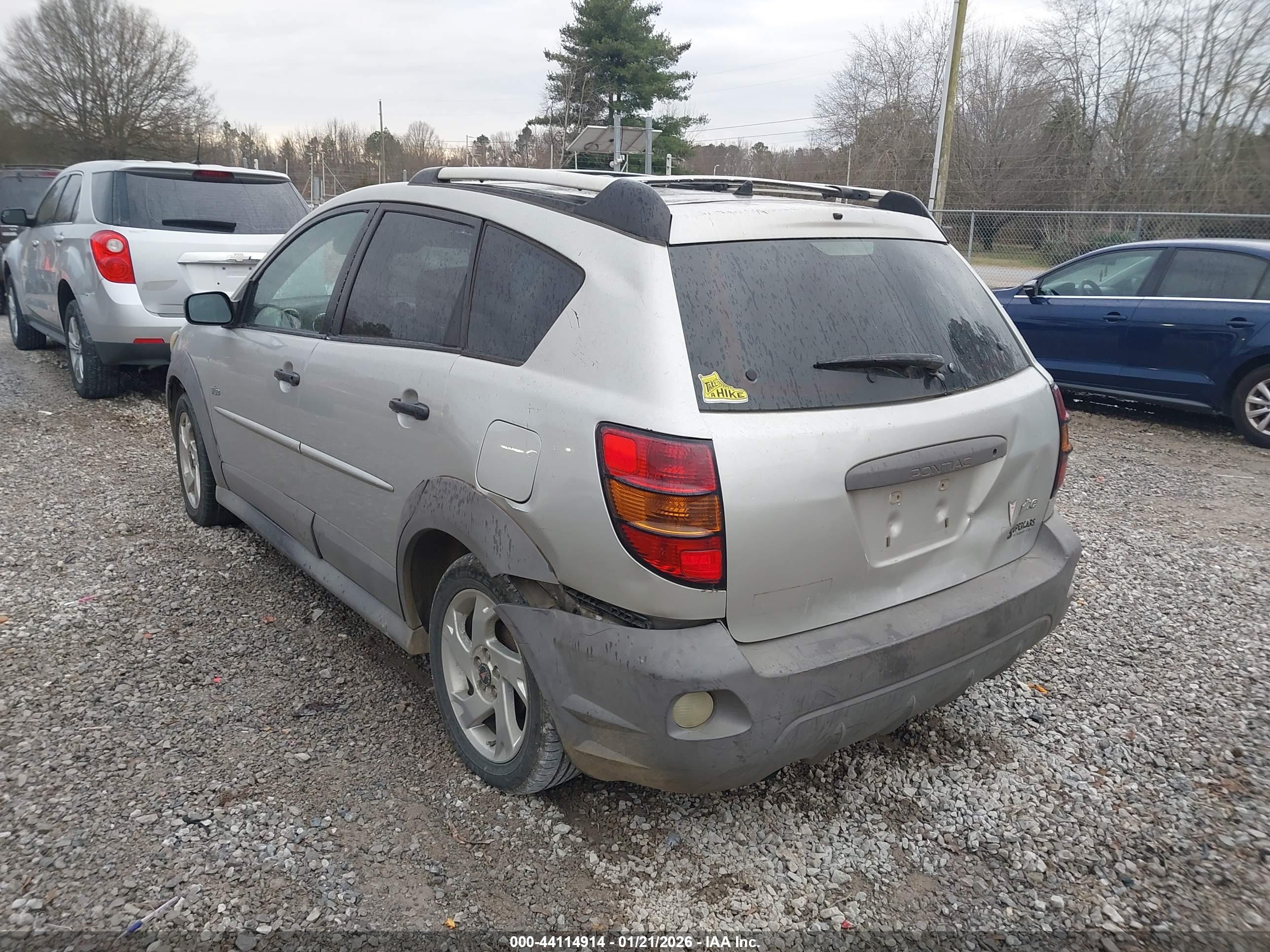 PONTIAC VIBE image 6