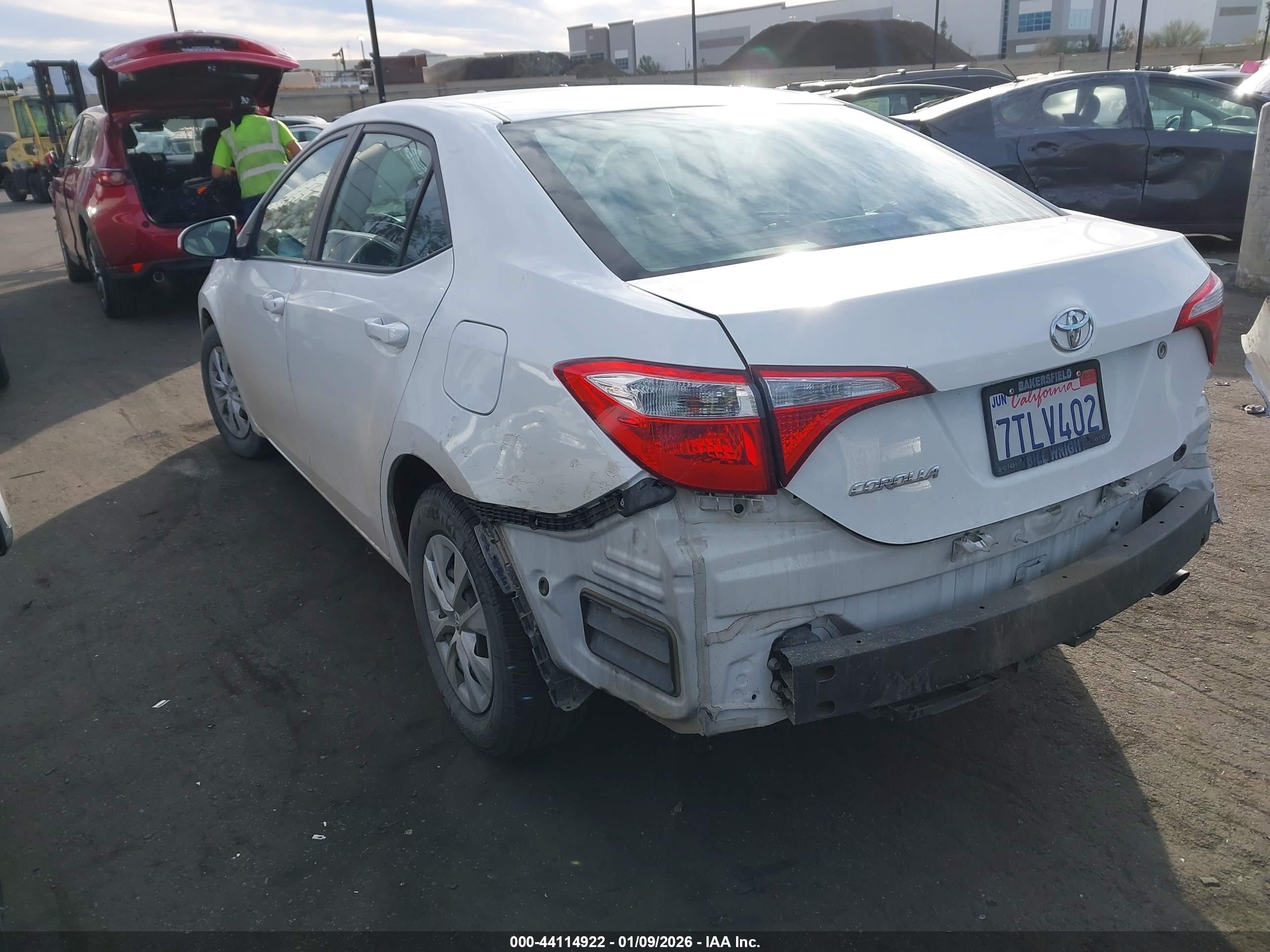 TOYOTA COROLLA image 3