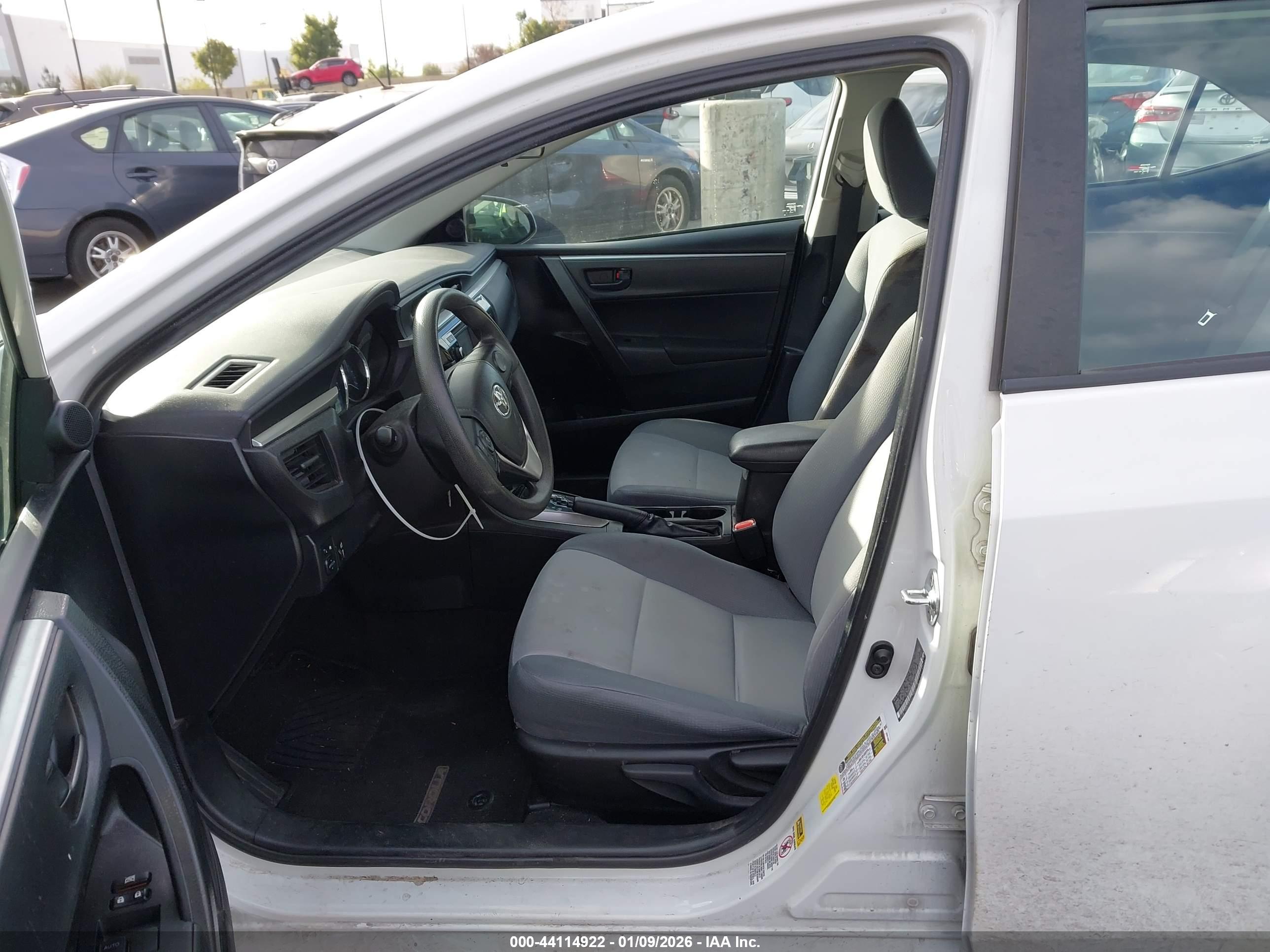 TOYOTA COROLLA image 5