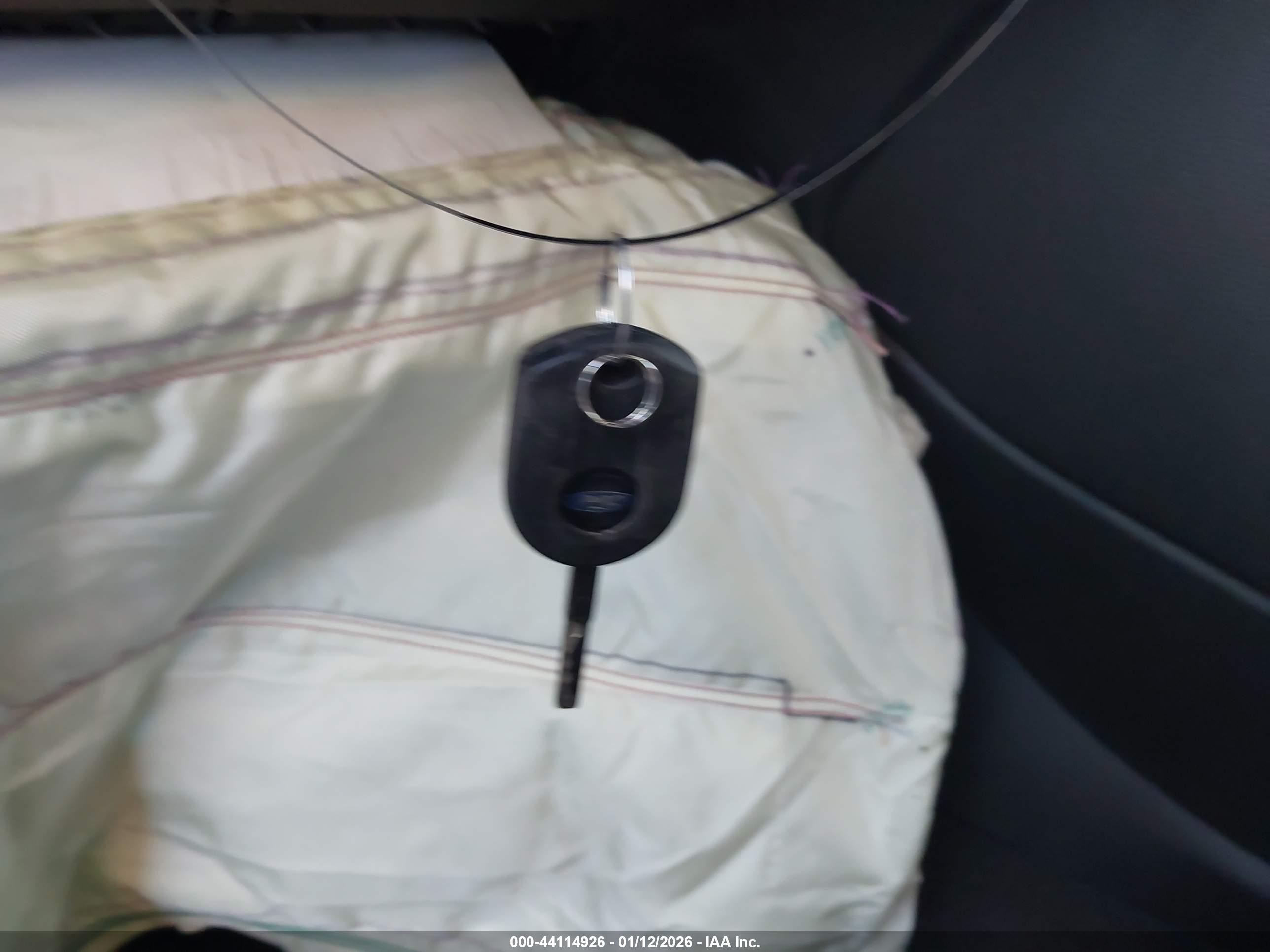 FORD ESCAPE image 11