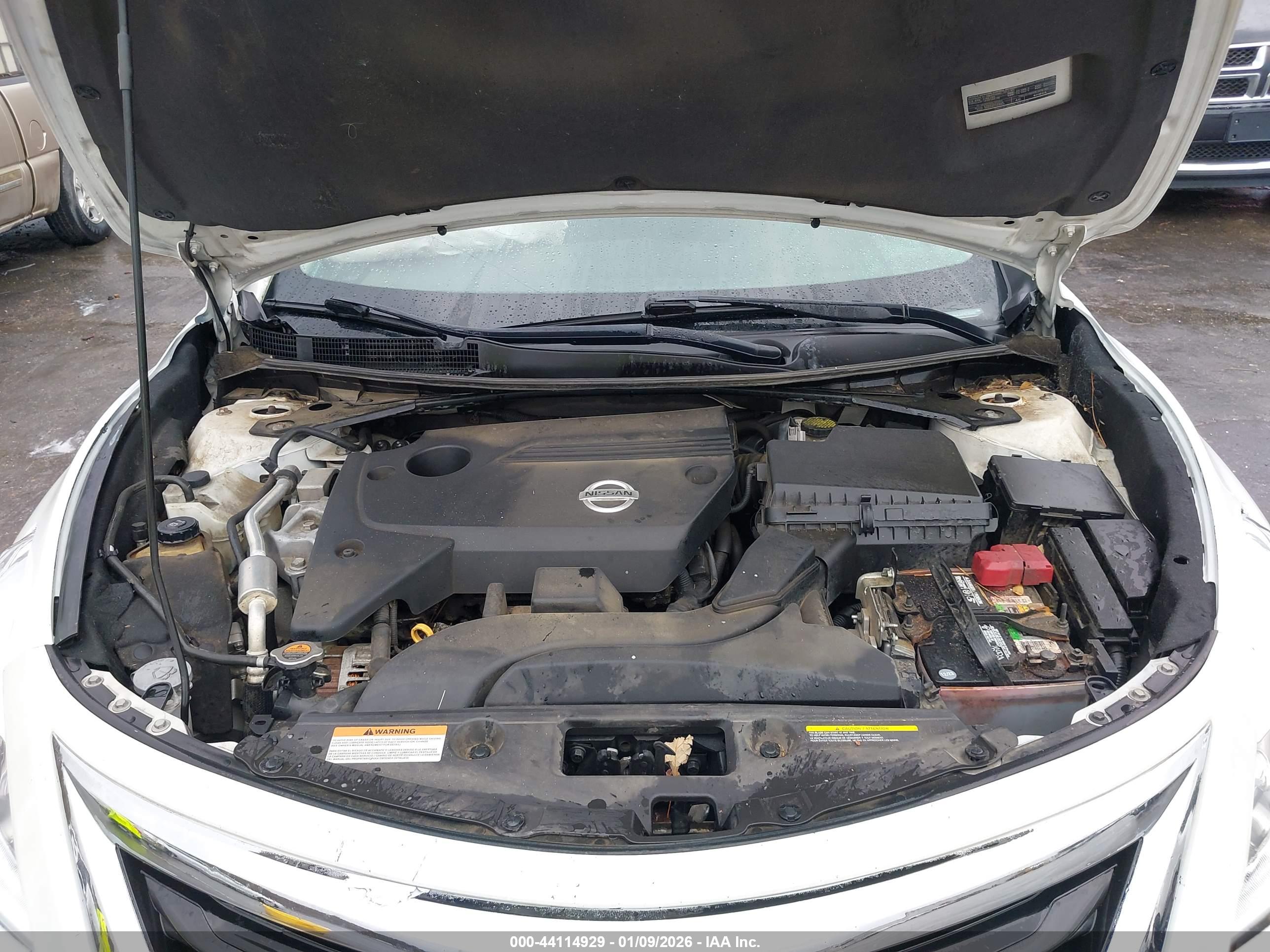 NISSAN ALTIMA image 10