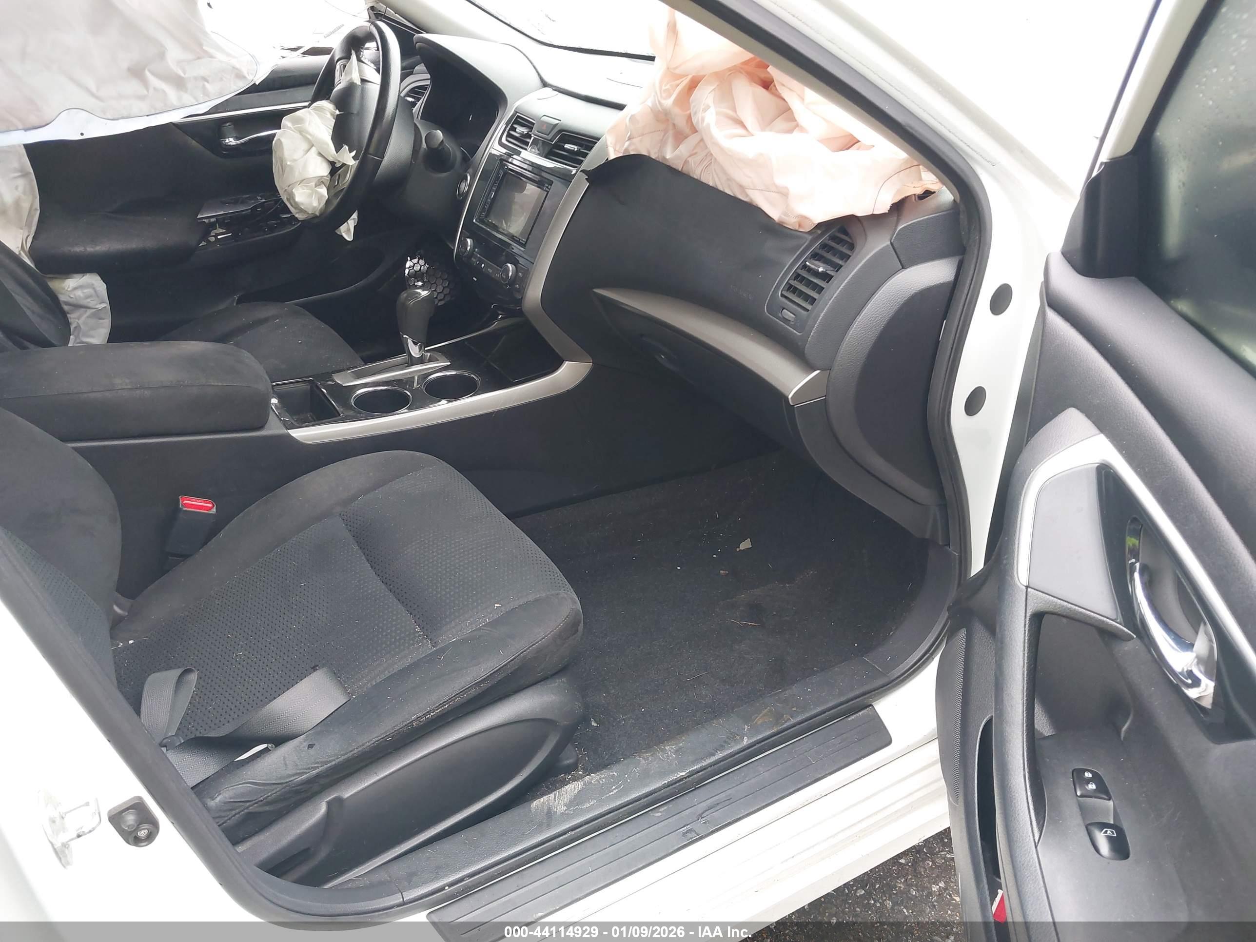 NISSAN ALTIMA image 5