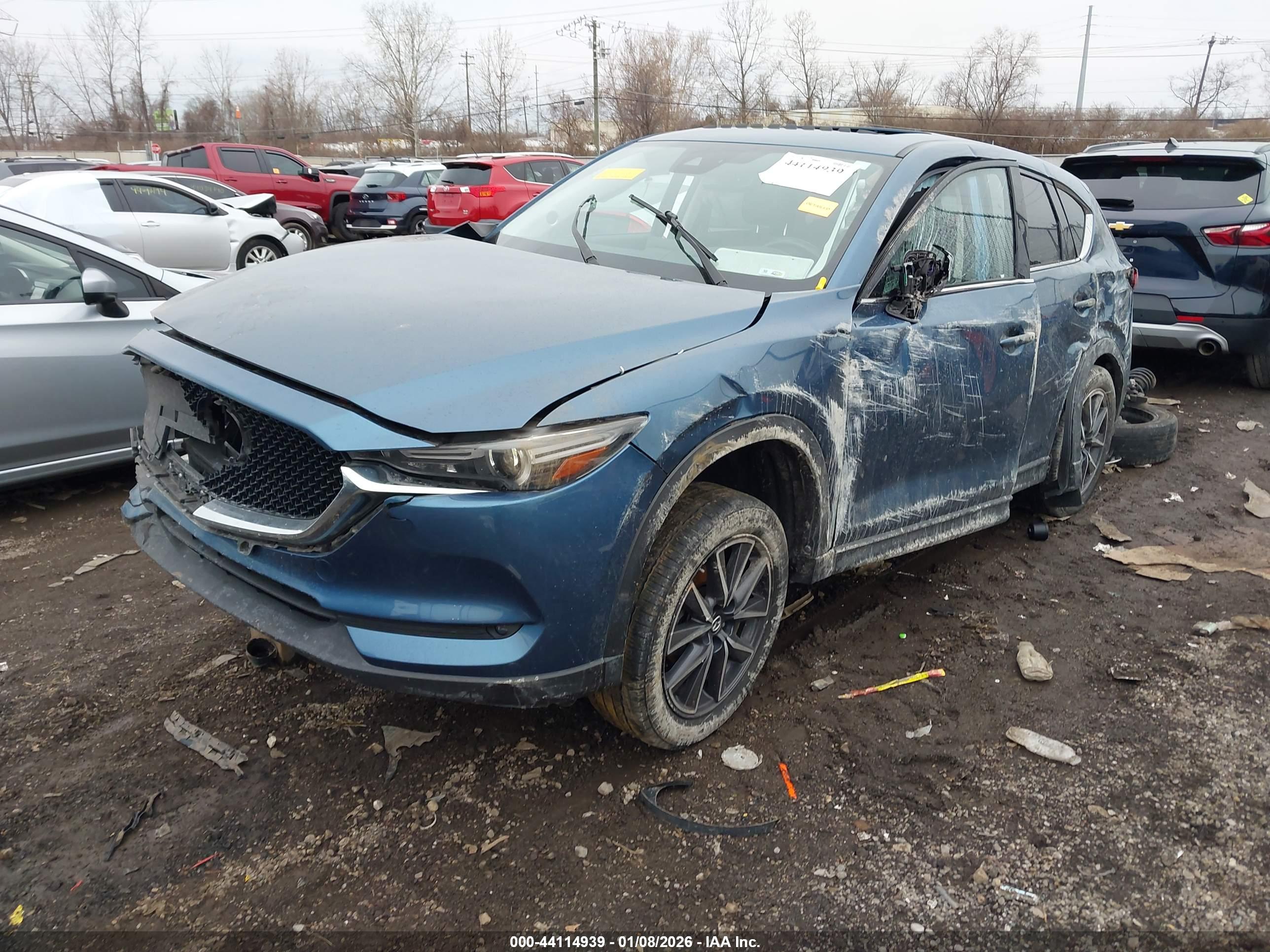 MAZDA CX-5 image 2