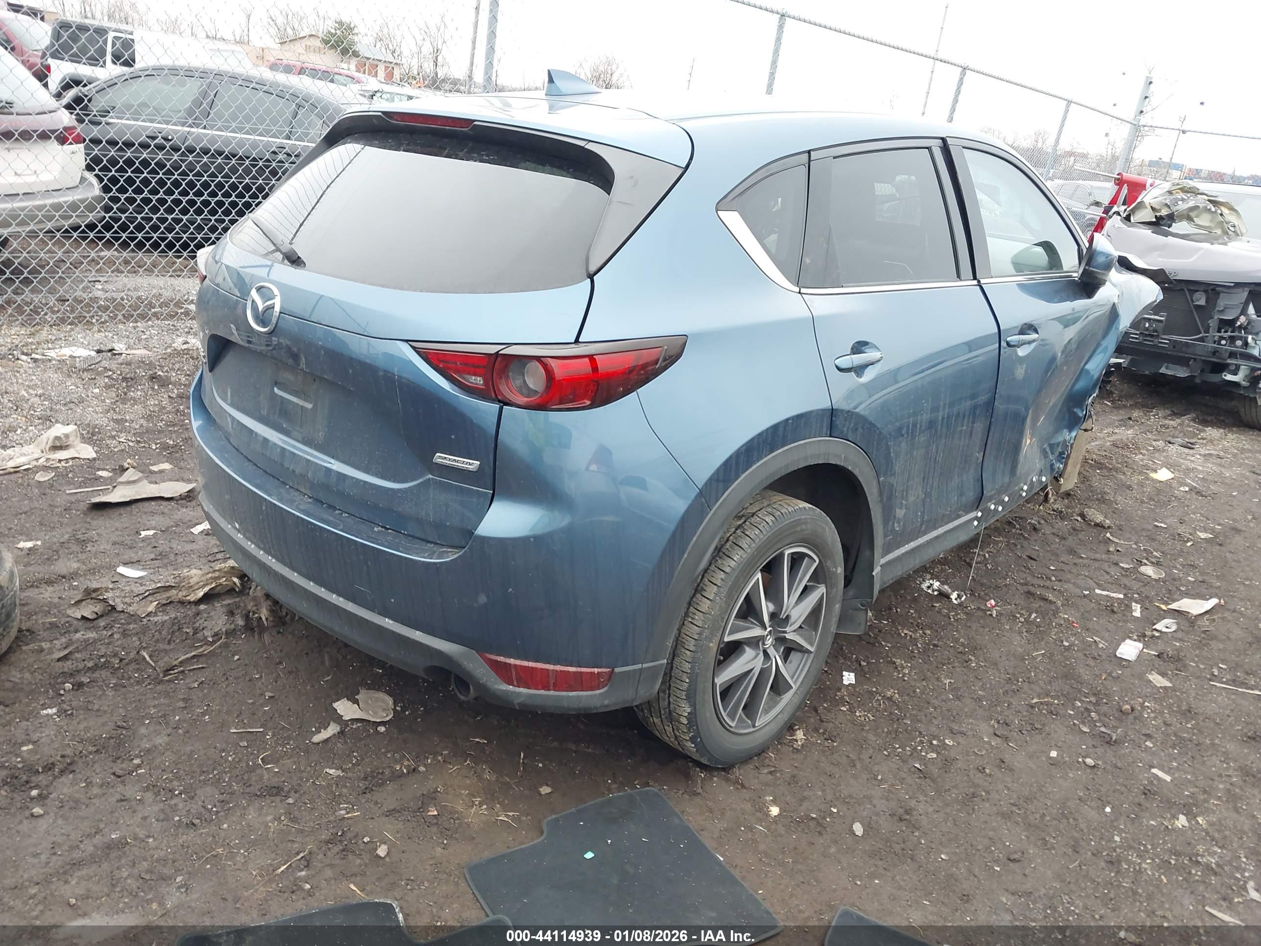 MAZDA CX-5 image 4