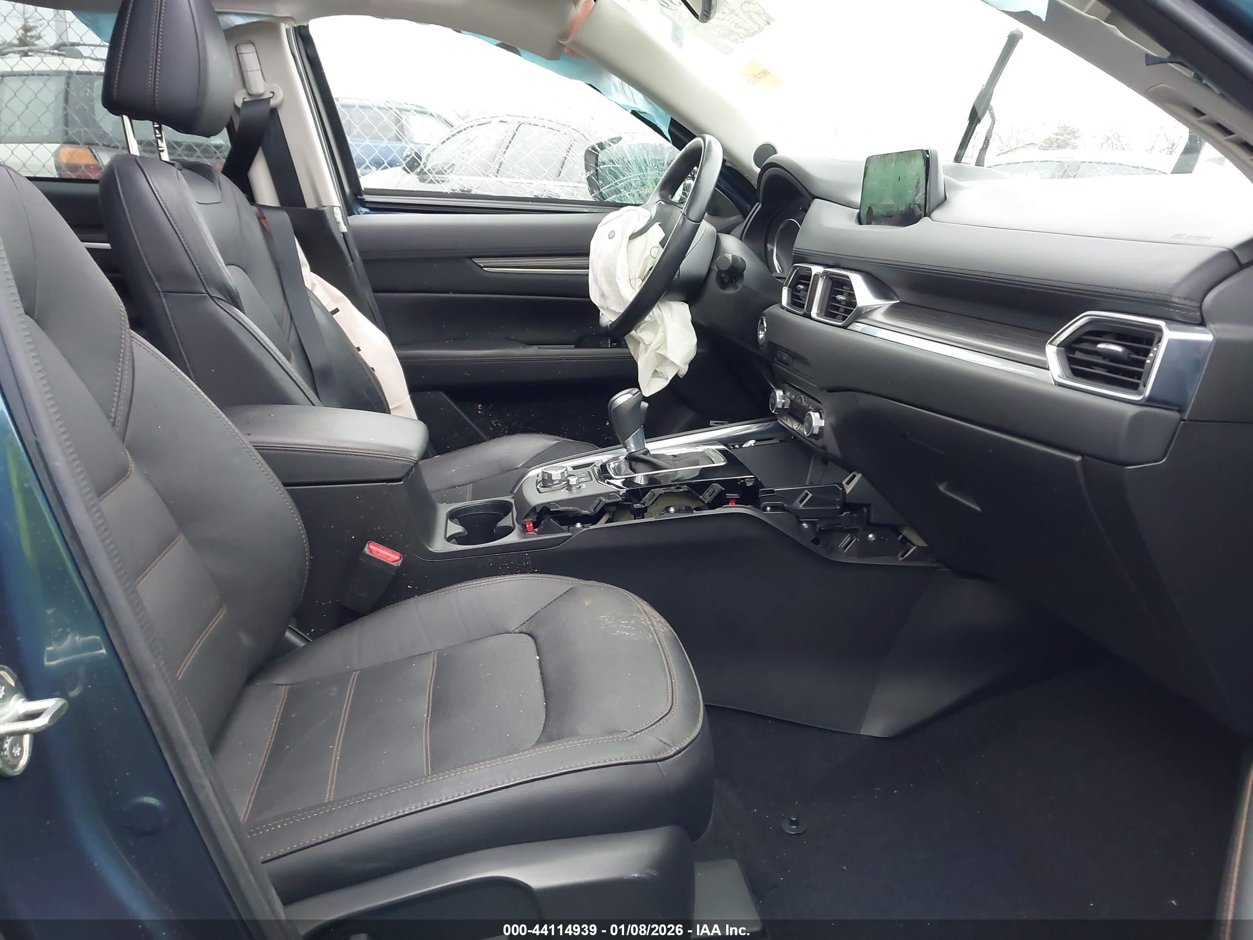 MAZDA CX-5 image 5