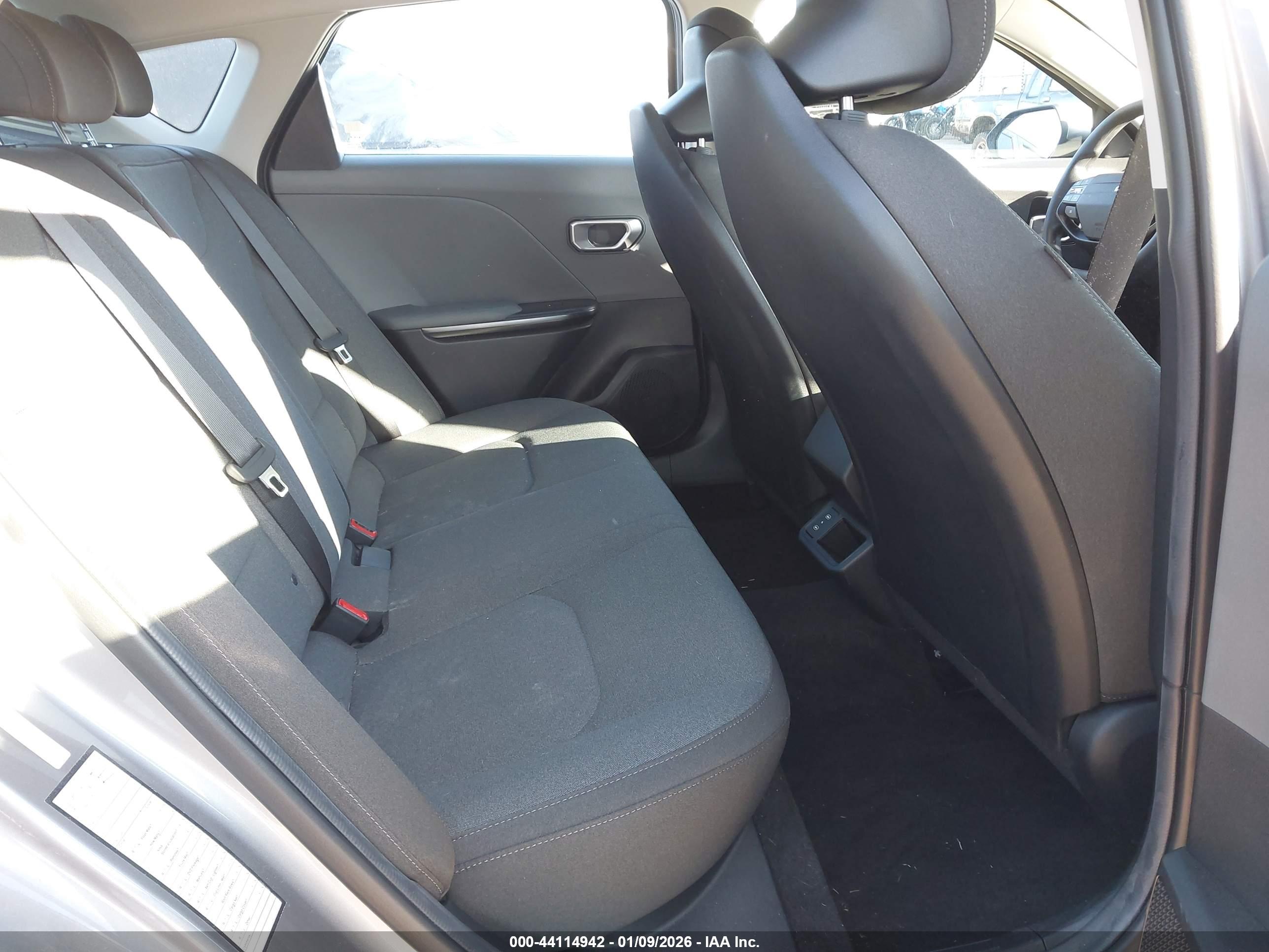 KIA K4 image 8