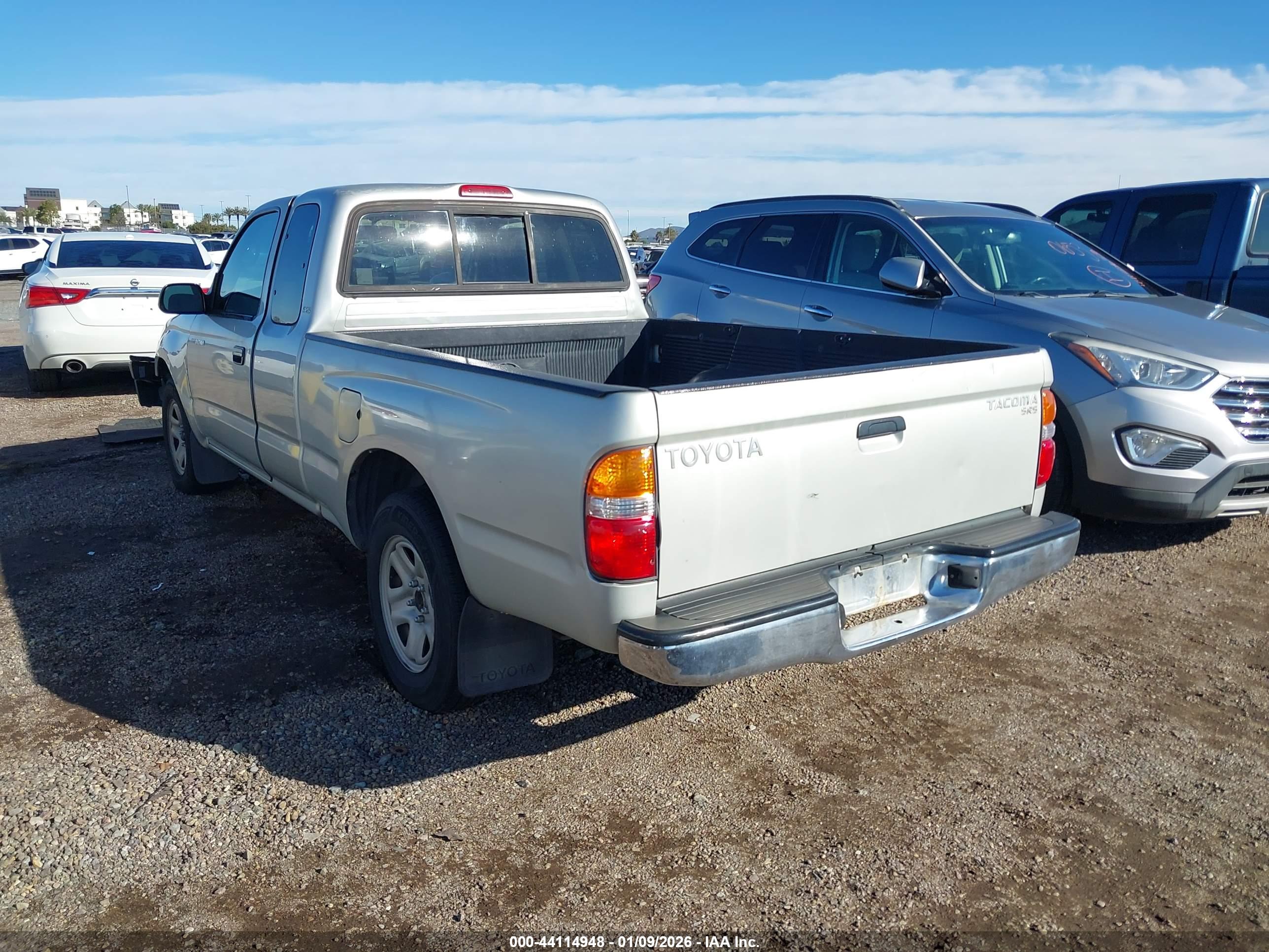 TOYOTA TACOMA image 3