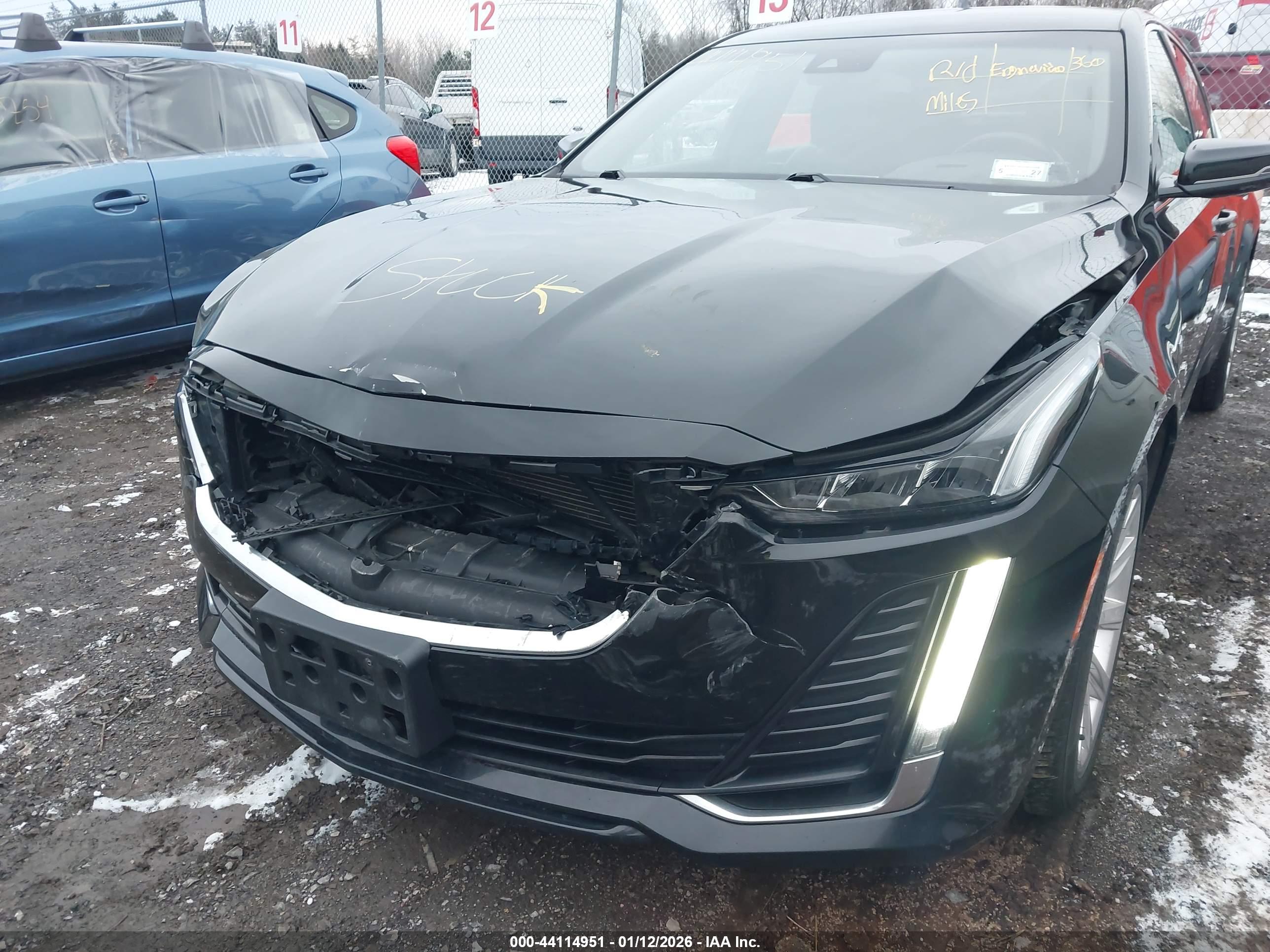 CADILLAC CT5 image 6