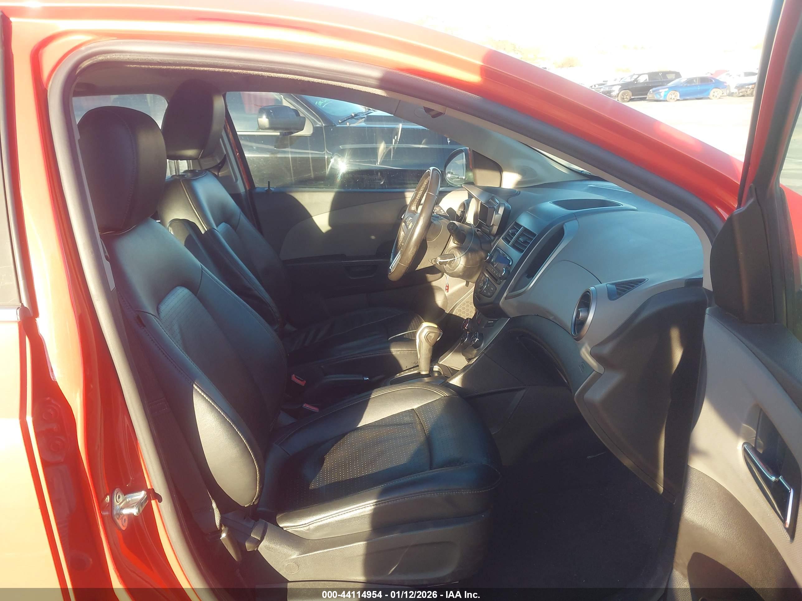 CHEVROLET SONIC image 5