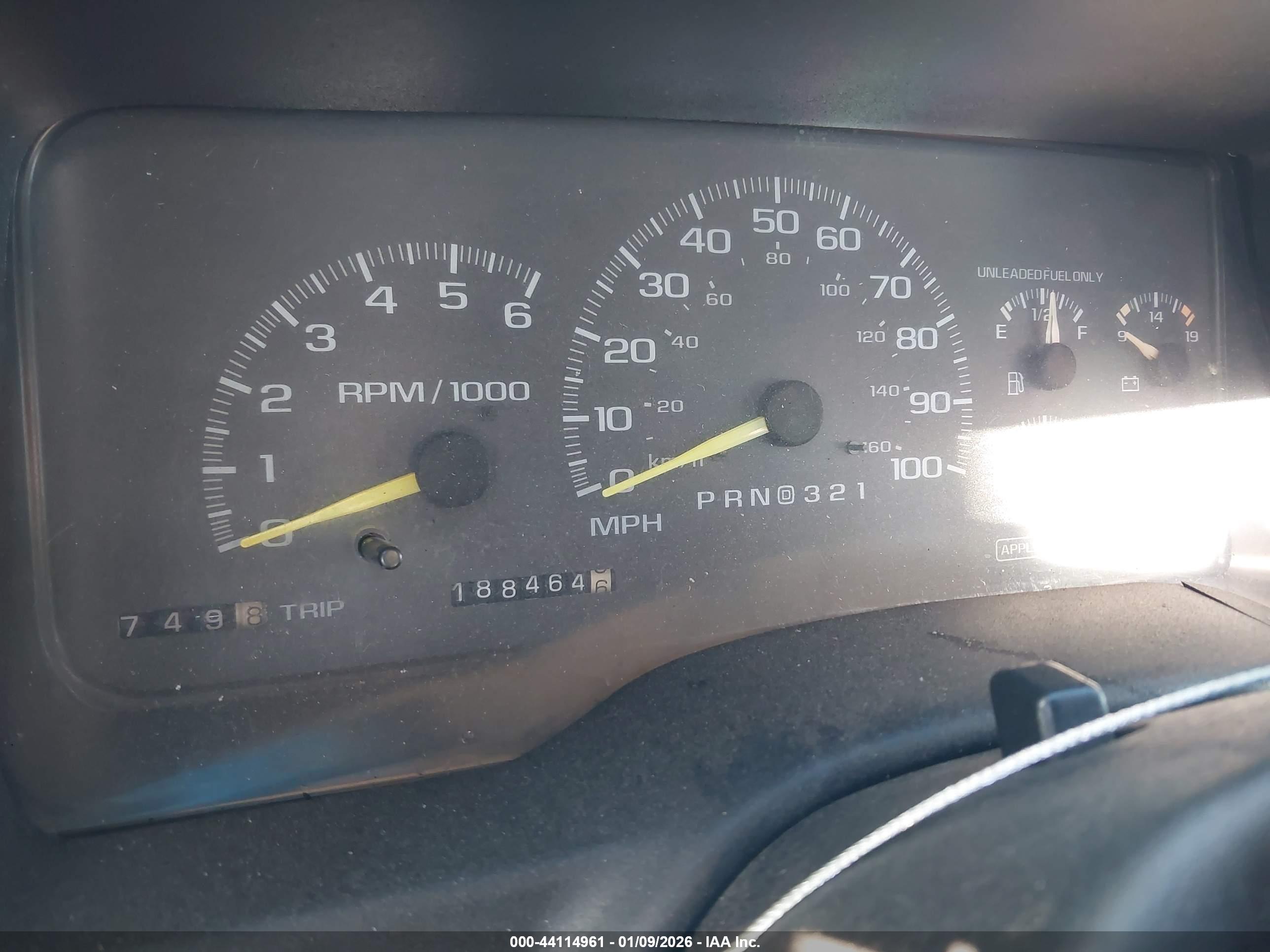 GMC SIERRA image 7