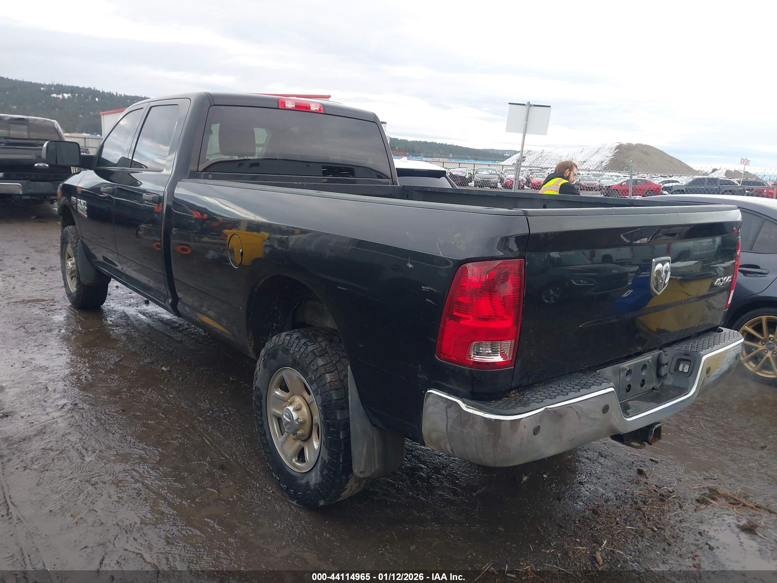 RAM 2500 image 3