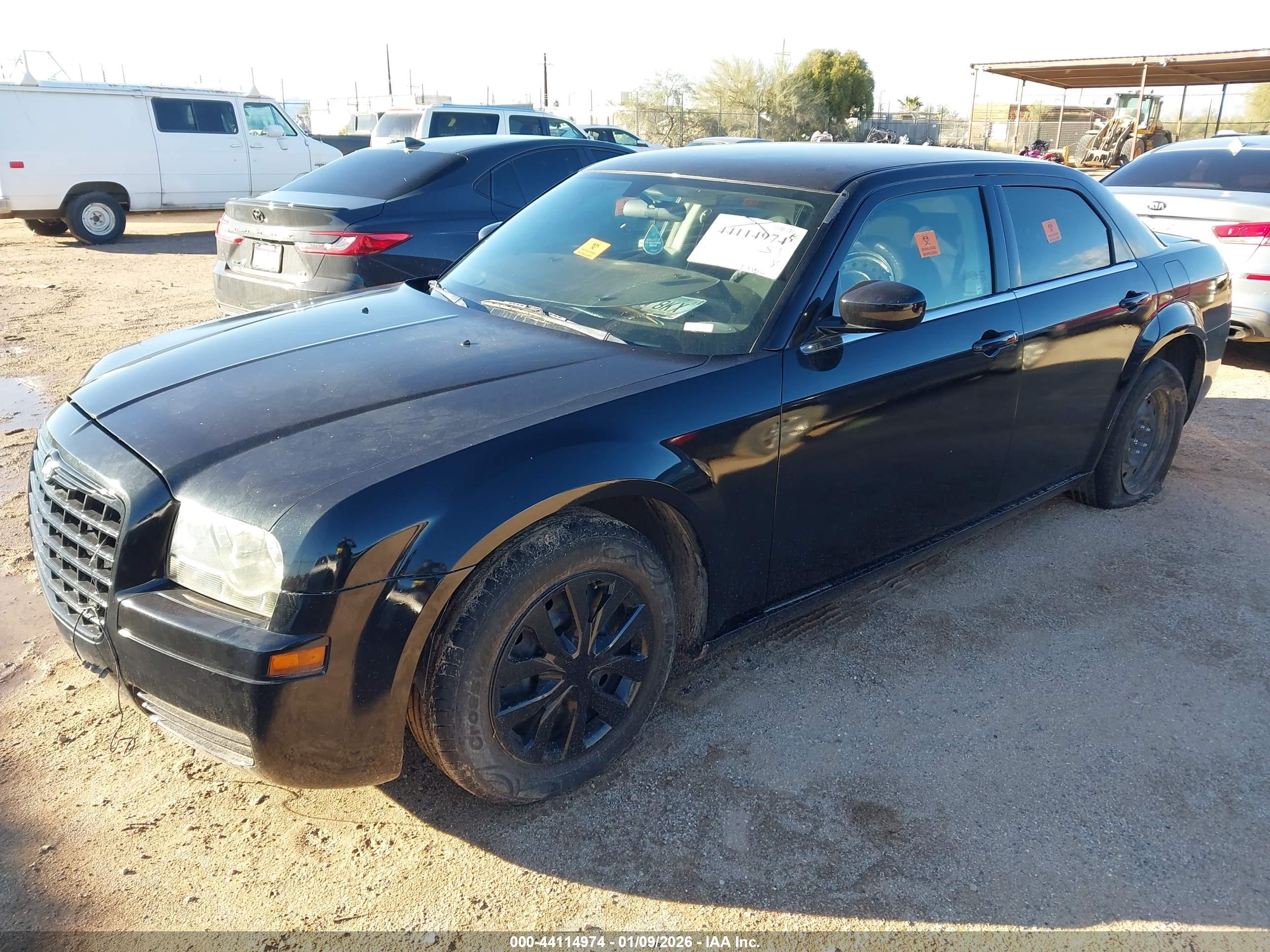 CHRYSLER 300 image 2