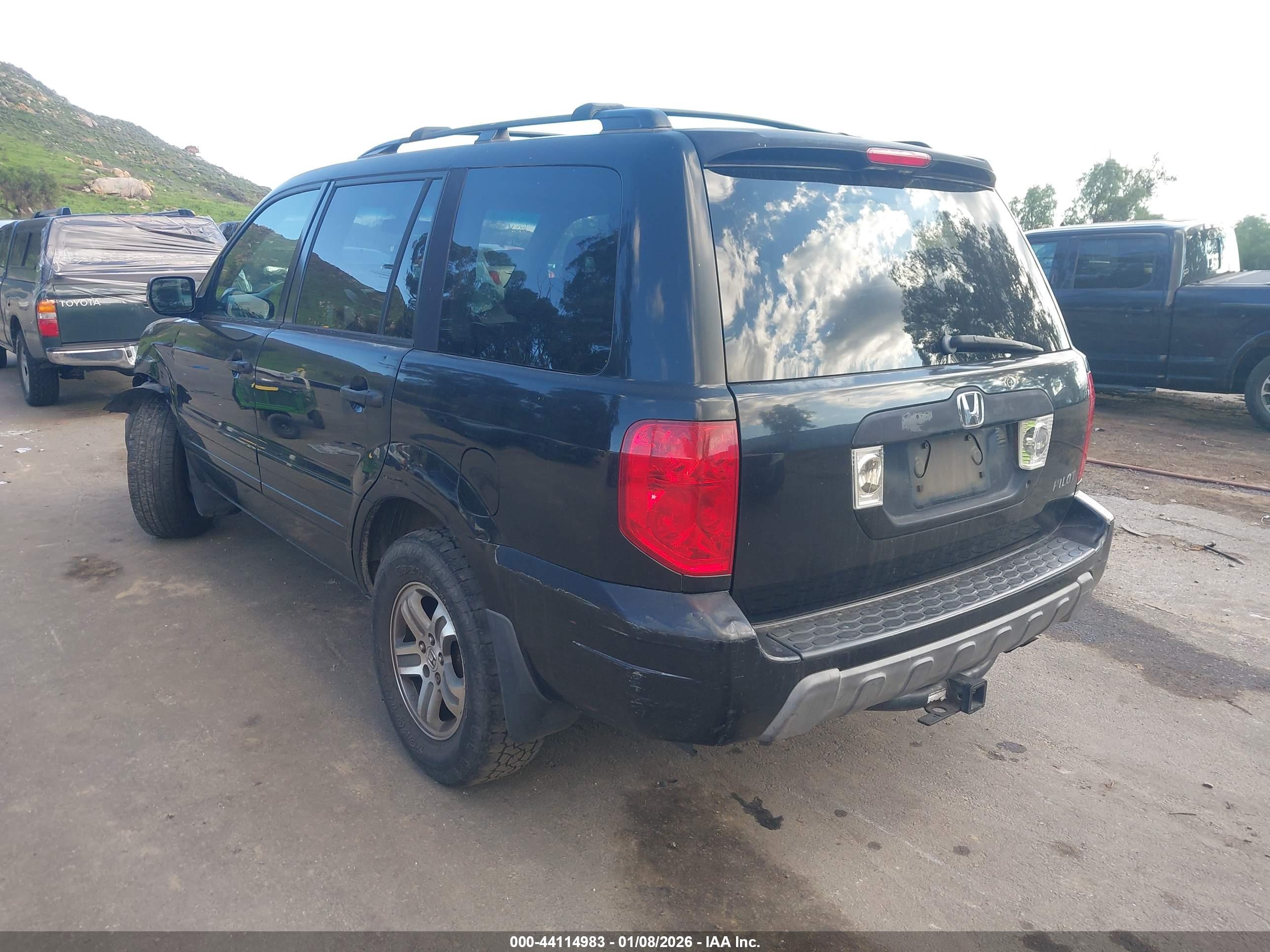 HONDA PILOT image 3