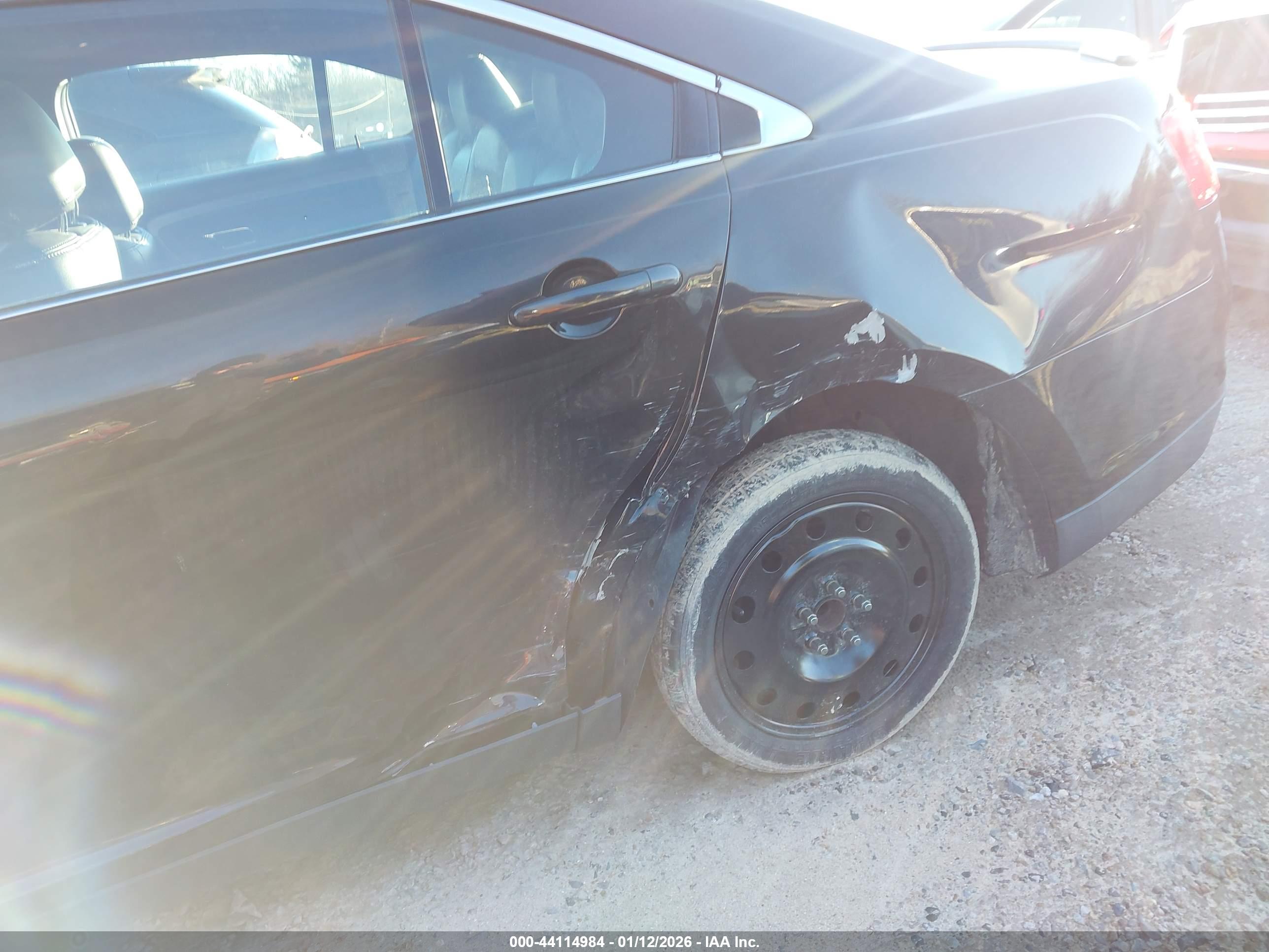 FORD TAURUS image 6