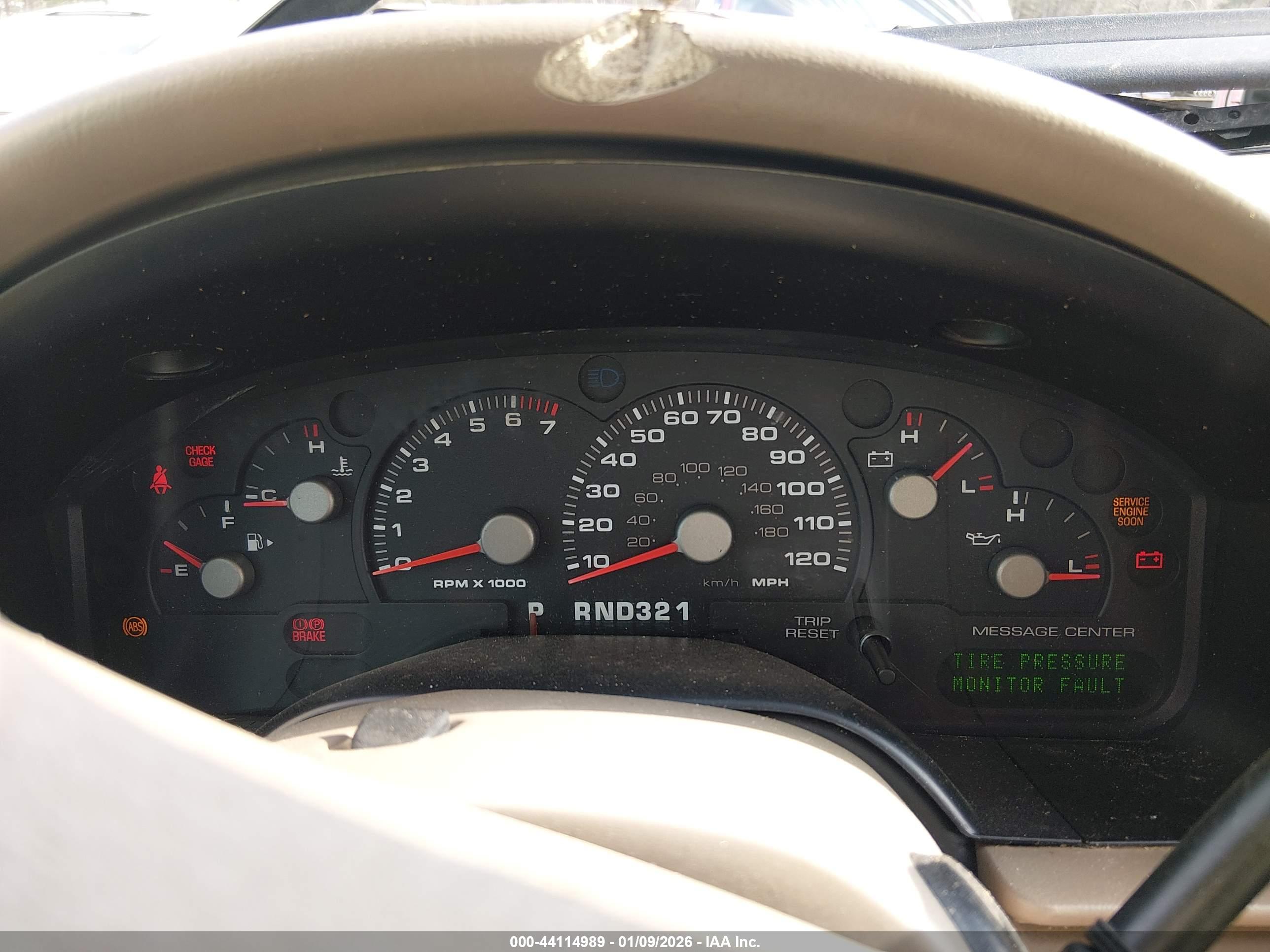FORD EXPLORER image 7