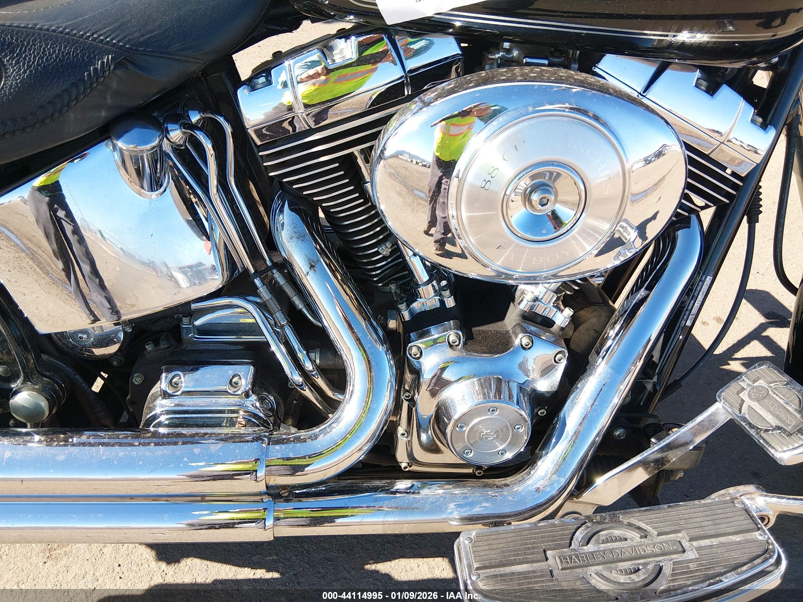 HARLEY-DAVIDSON FLSTF image 8