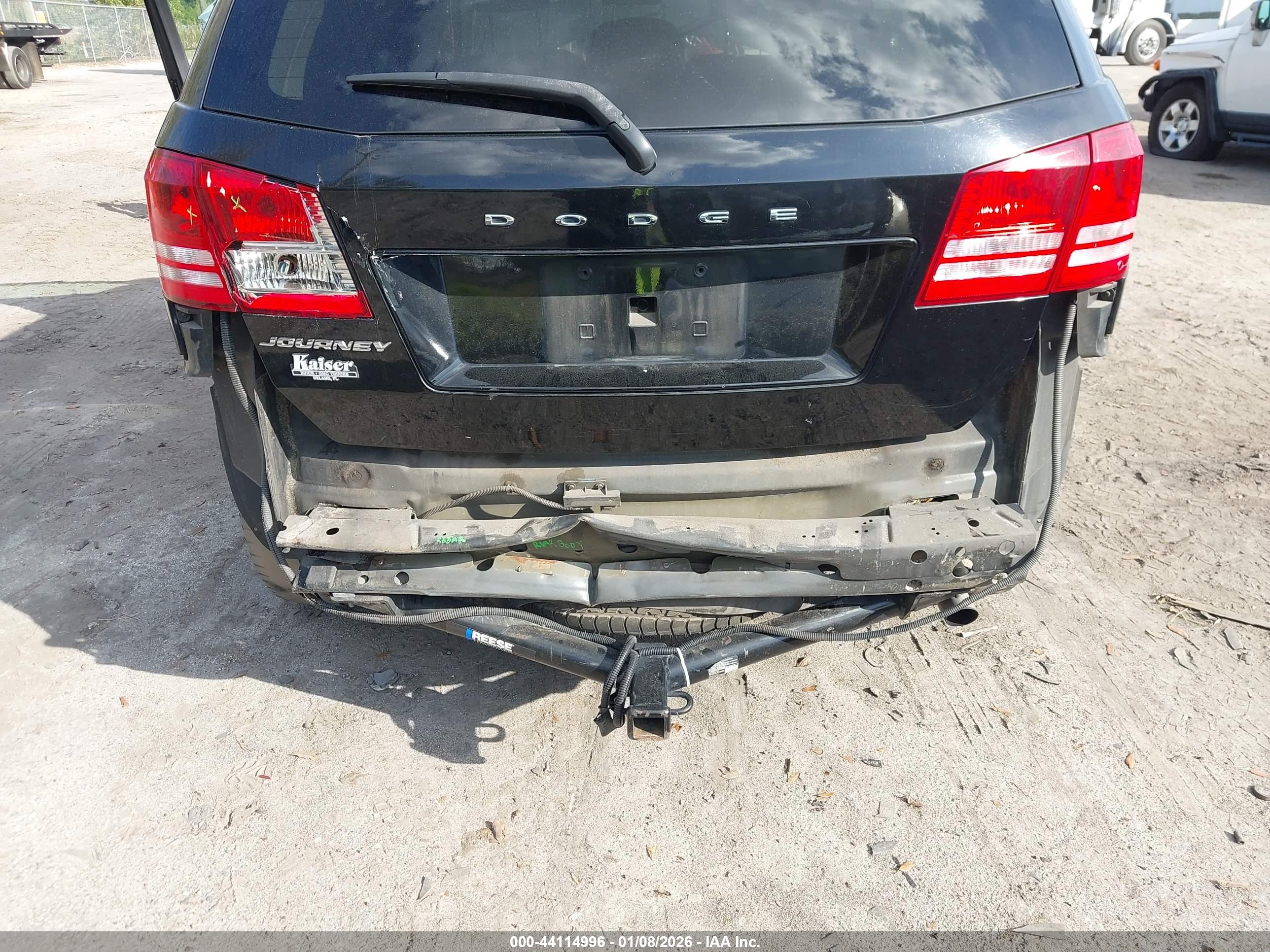 DODGE JOURNEY image 6