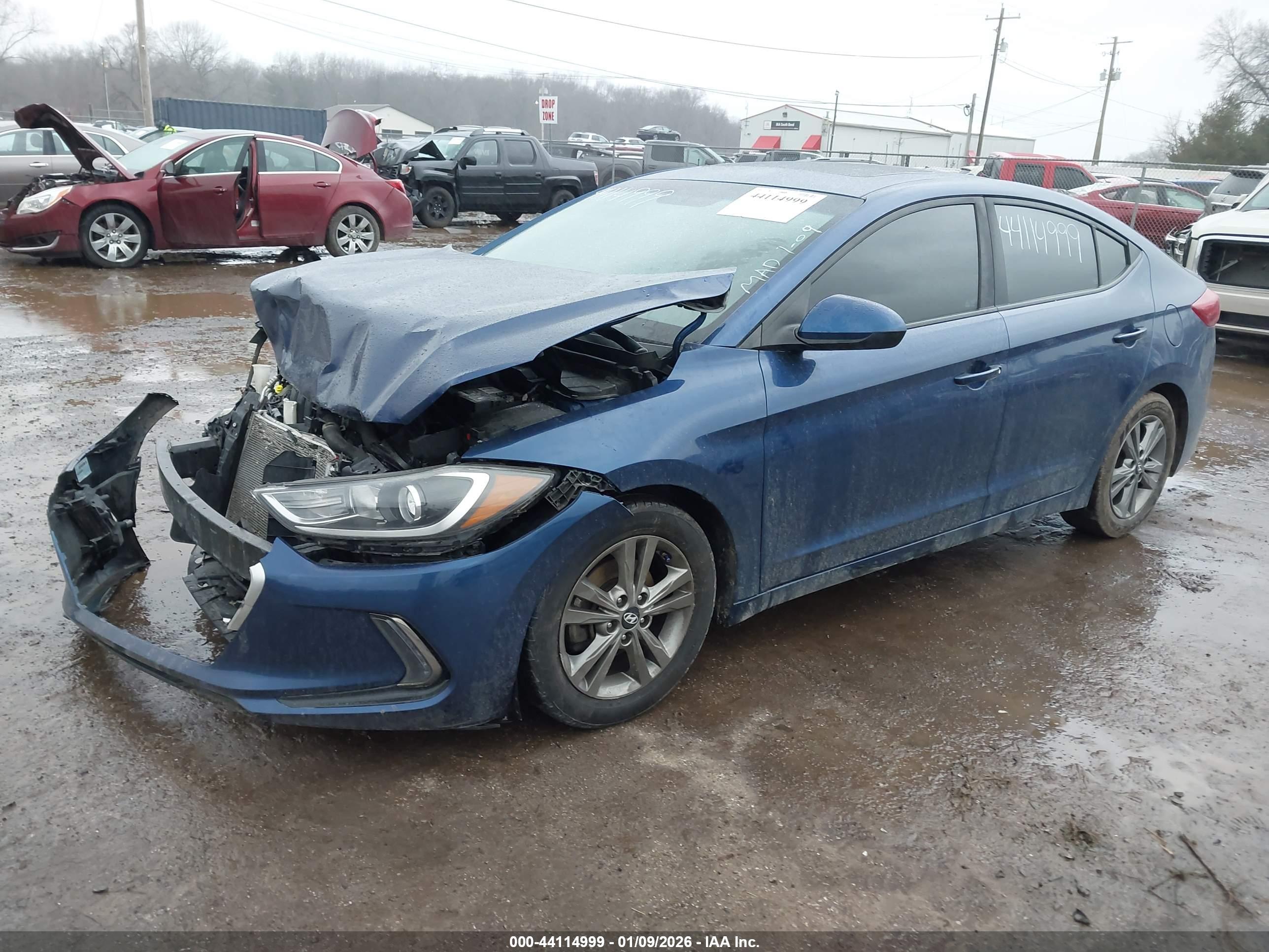HYUNDAI ELANTRA image 2
