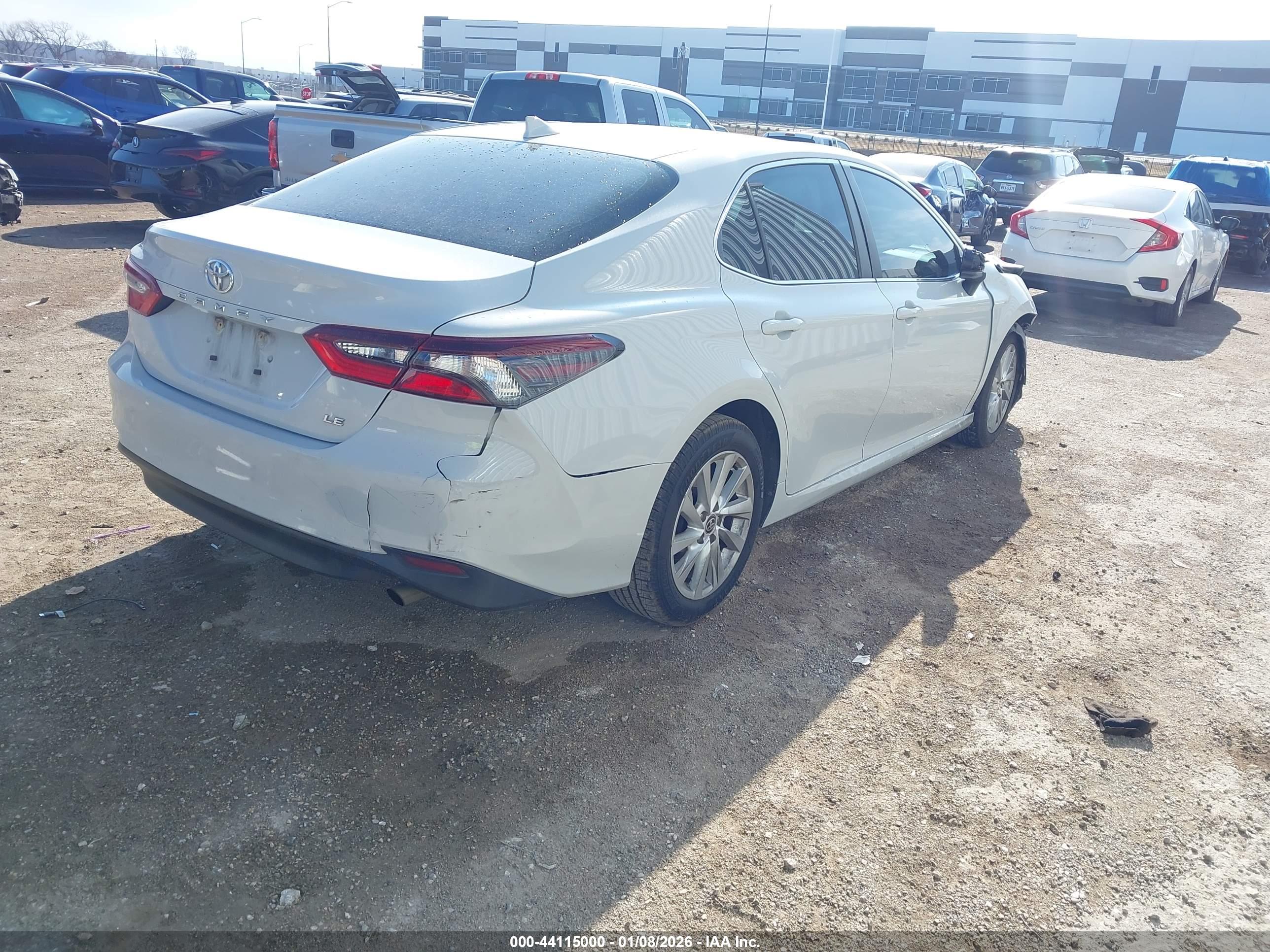 TOYOTA CAMRY image 4