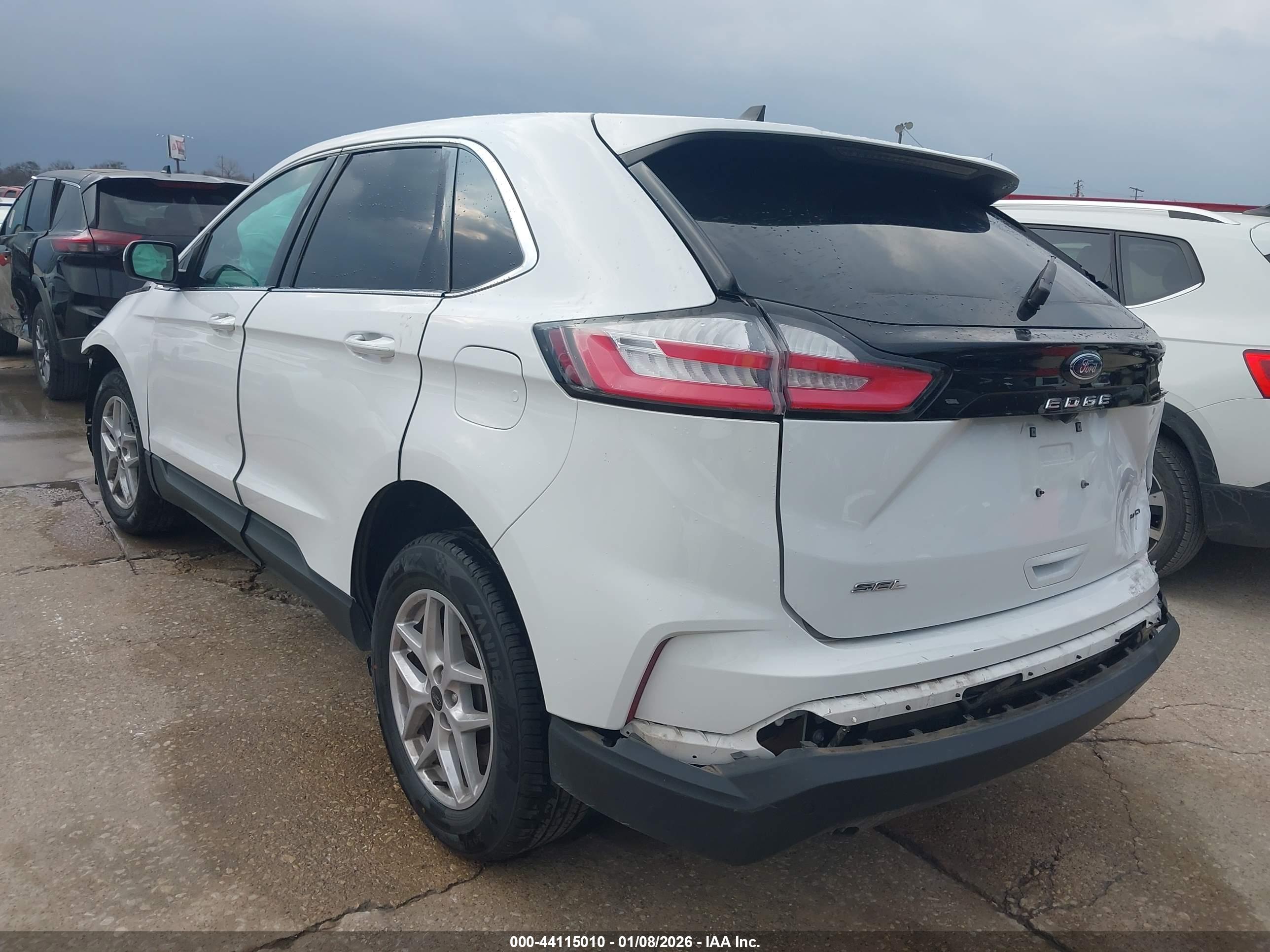 FORD EDGE image 3