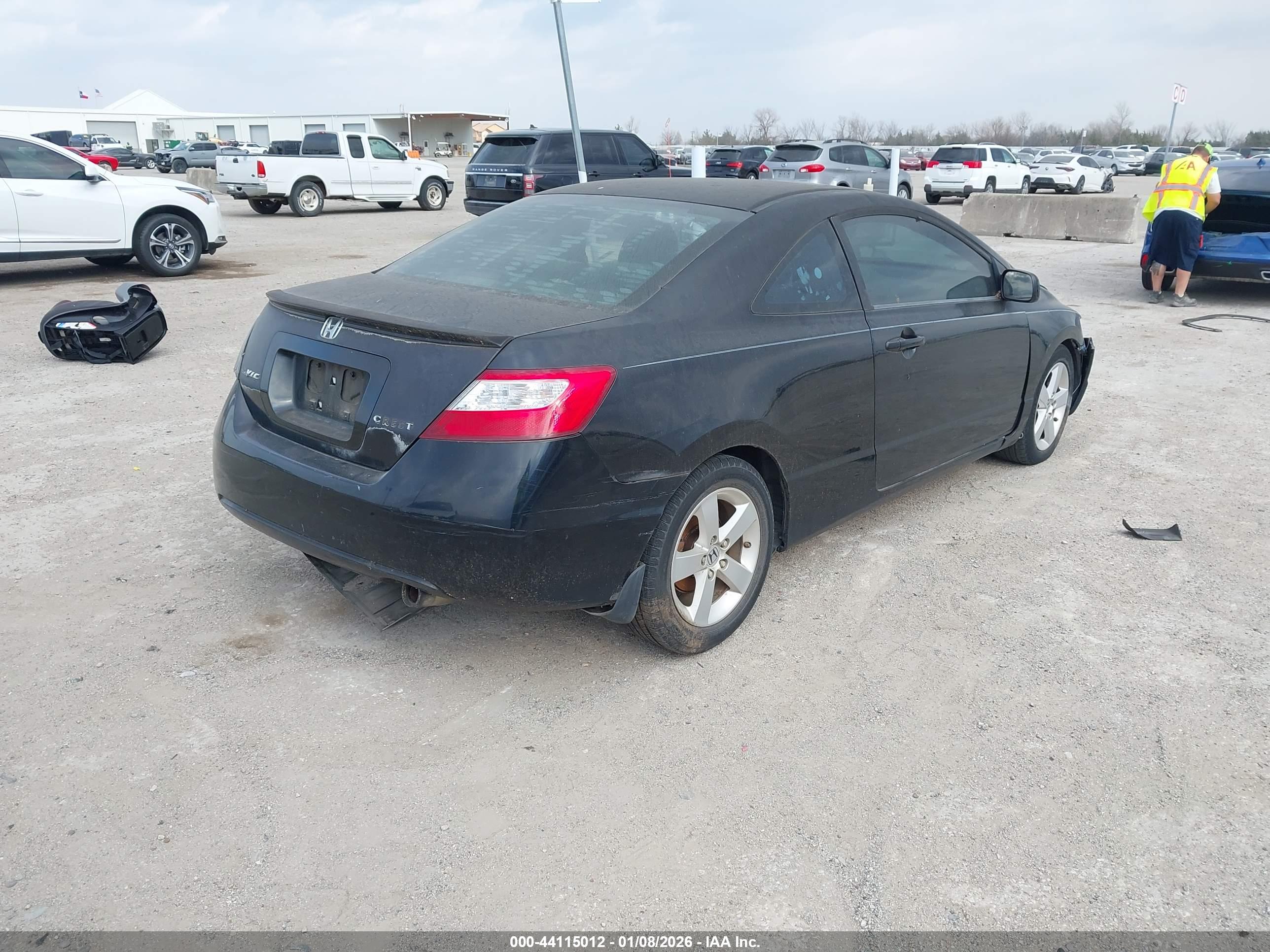 HONDA CIVIC image 4