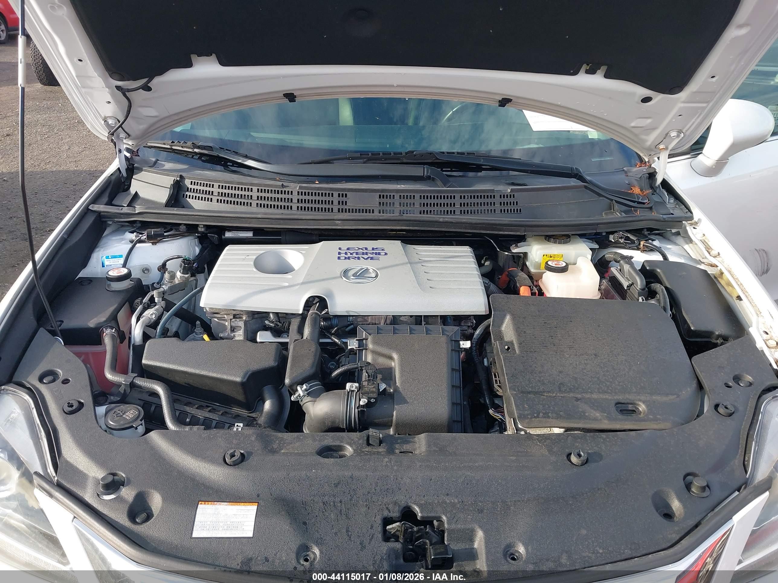 LEXUS CT image 10