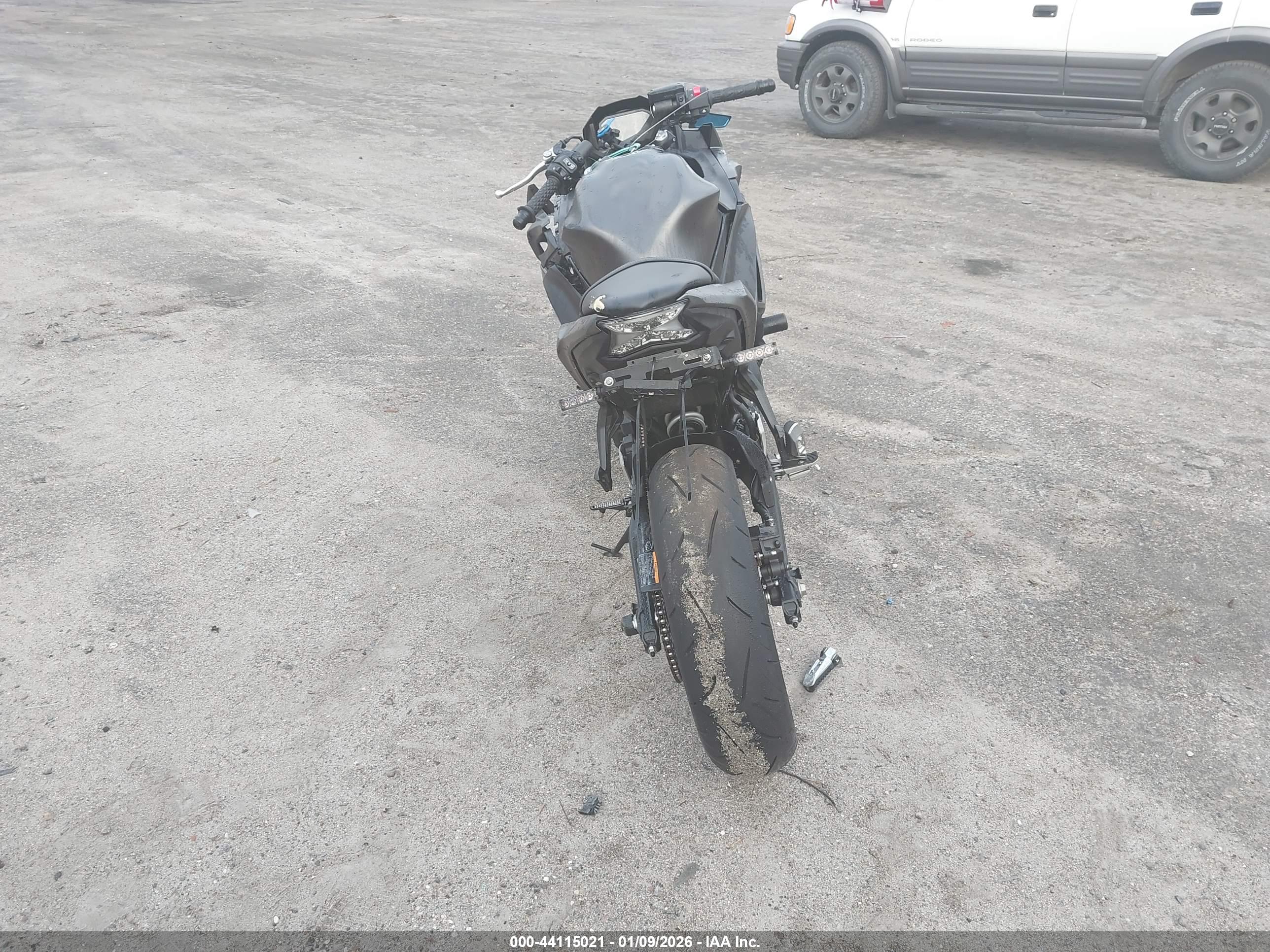KAWASAKI EX650 image 6
