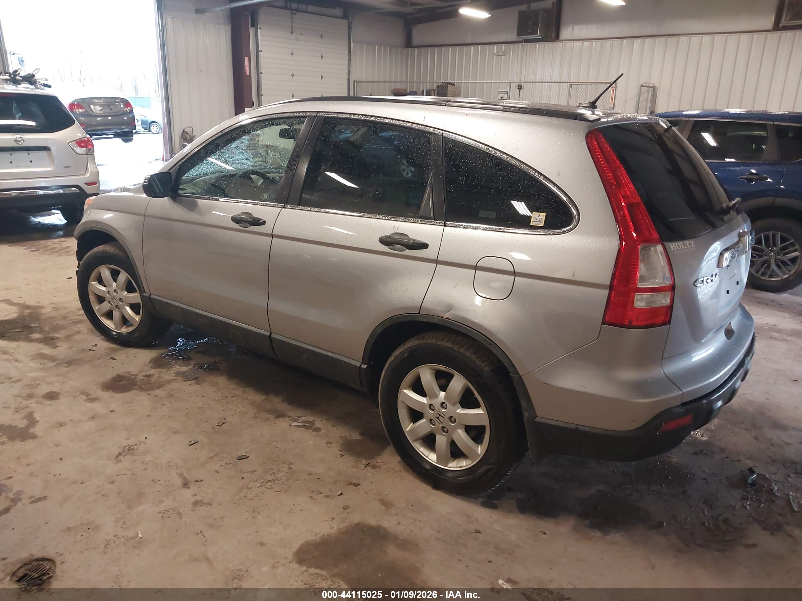 HONDA CR-V image 3