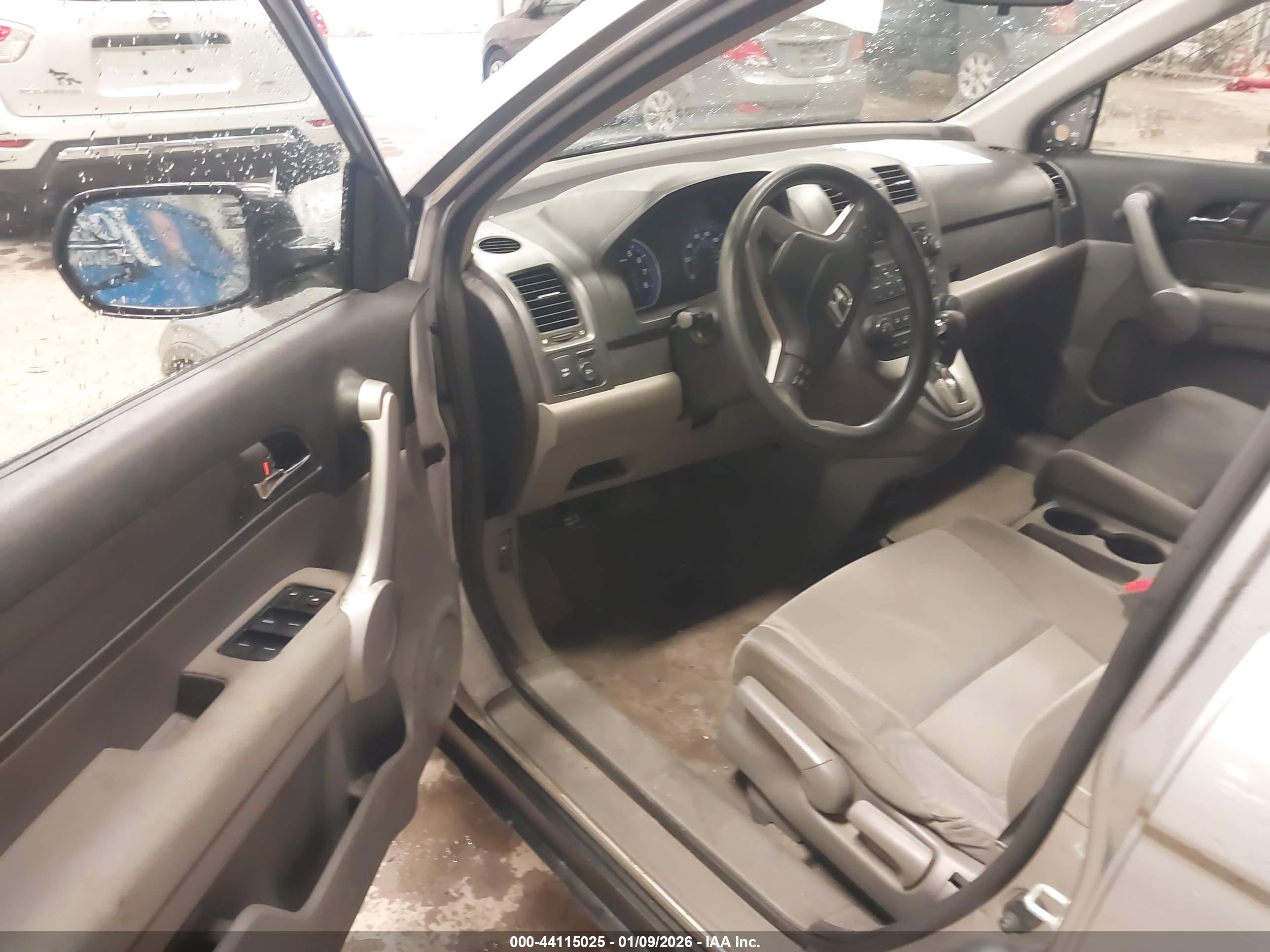 HONDA CR-V image 5