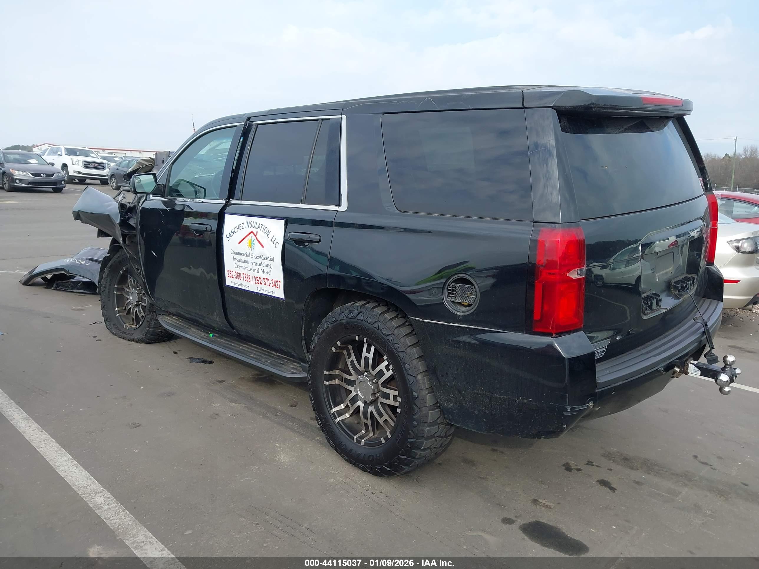 CHEVROLET TAHOE image 3