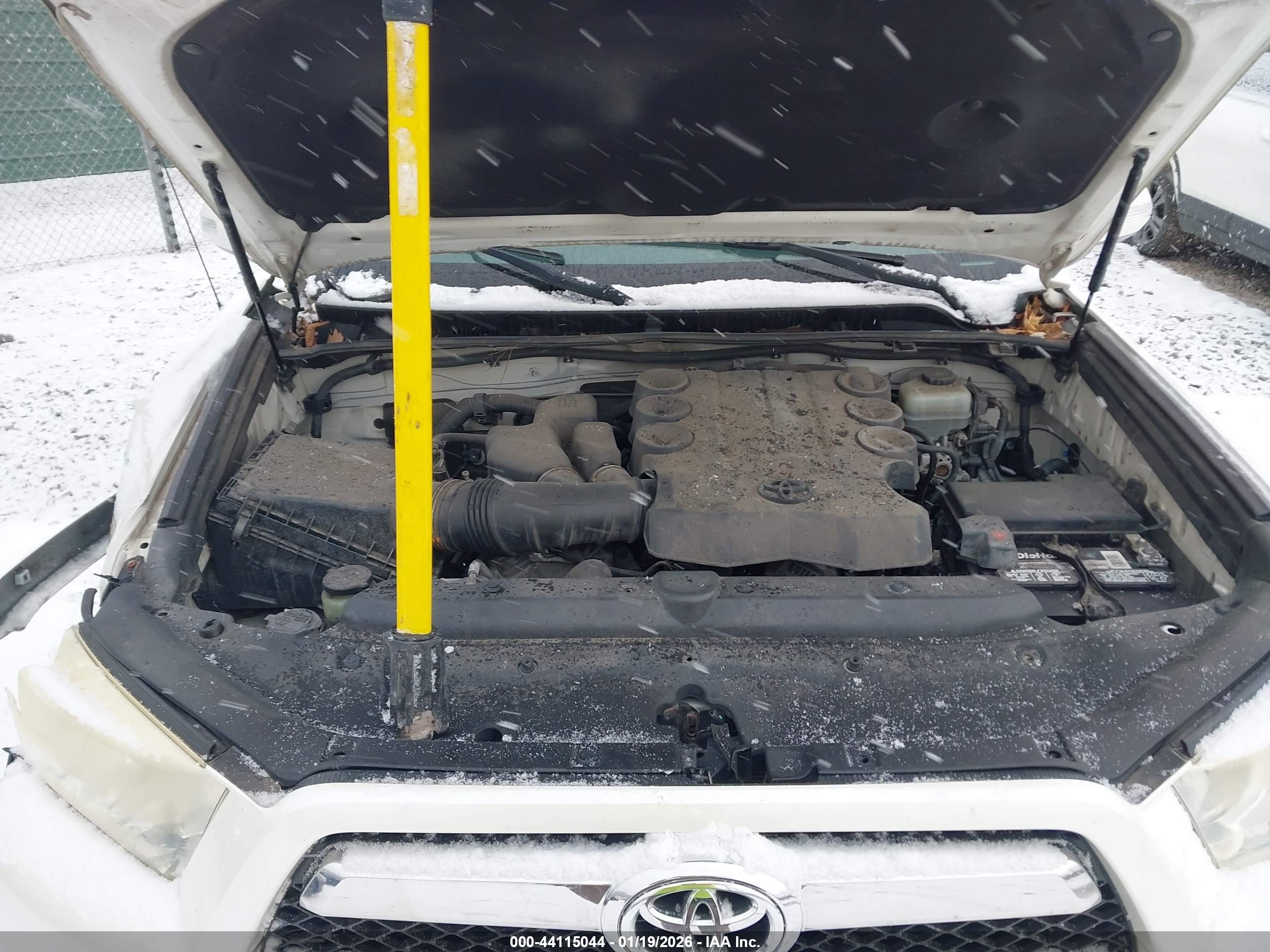 TOYOTA 4RUNNER image 10