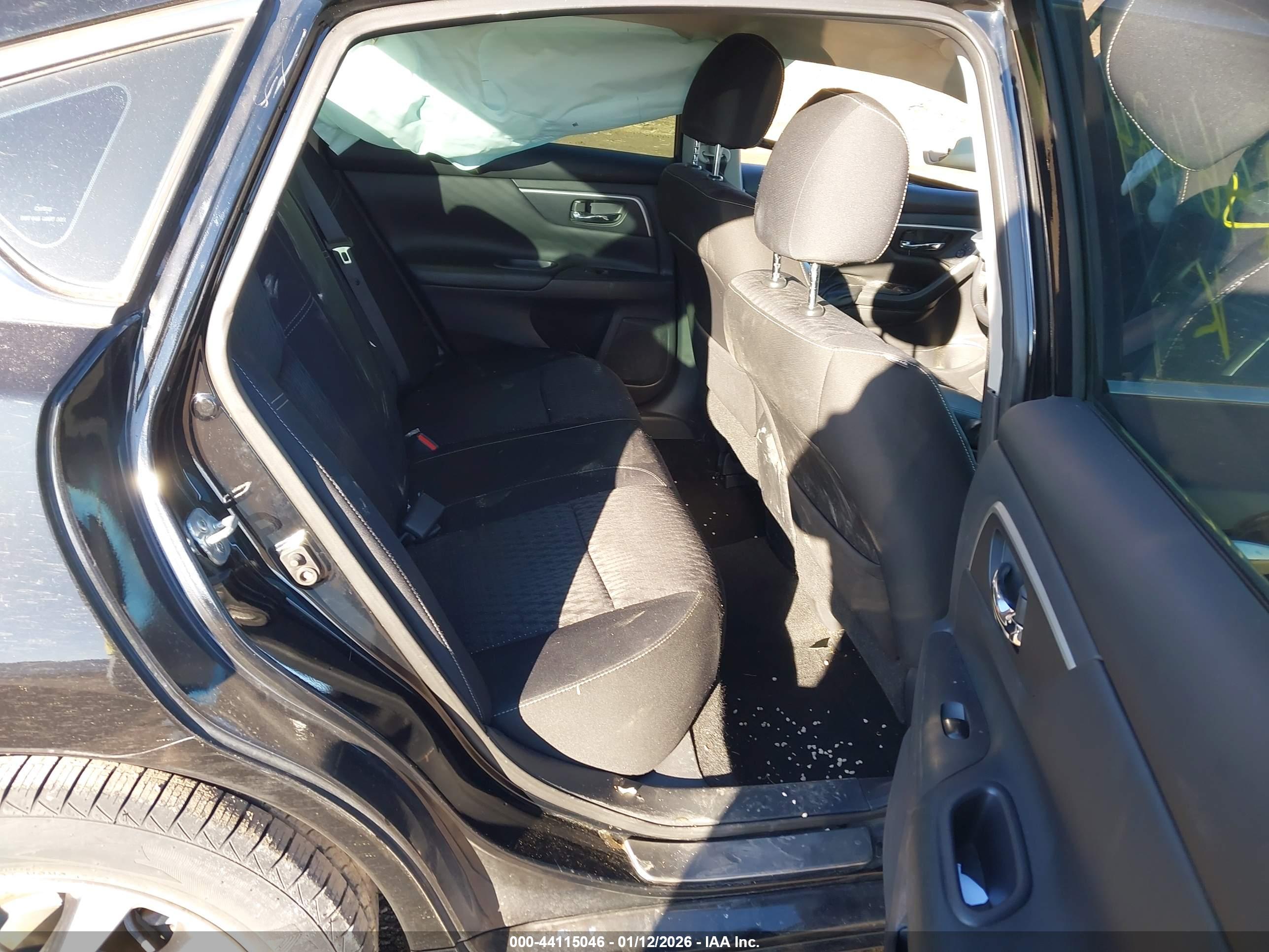NISSAN ALTIMA image 8