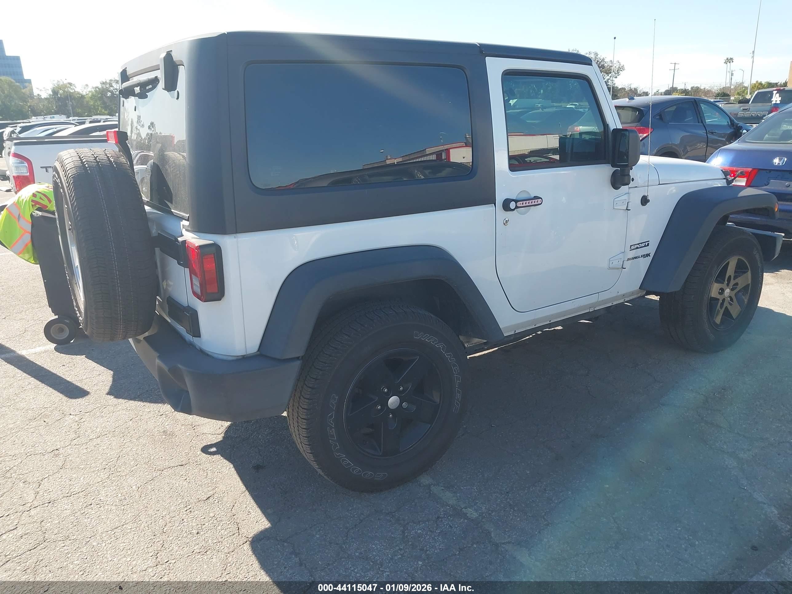 JEEP WRANGLER image 4