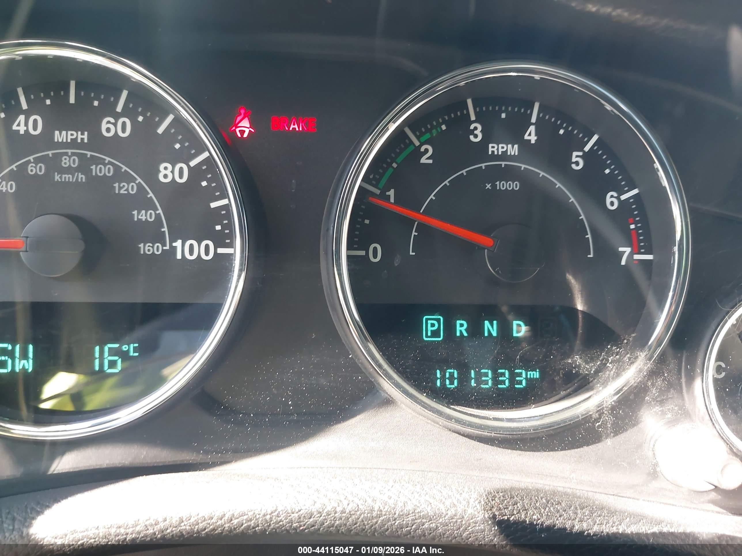 JEEP WRANGLER image 7