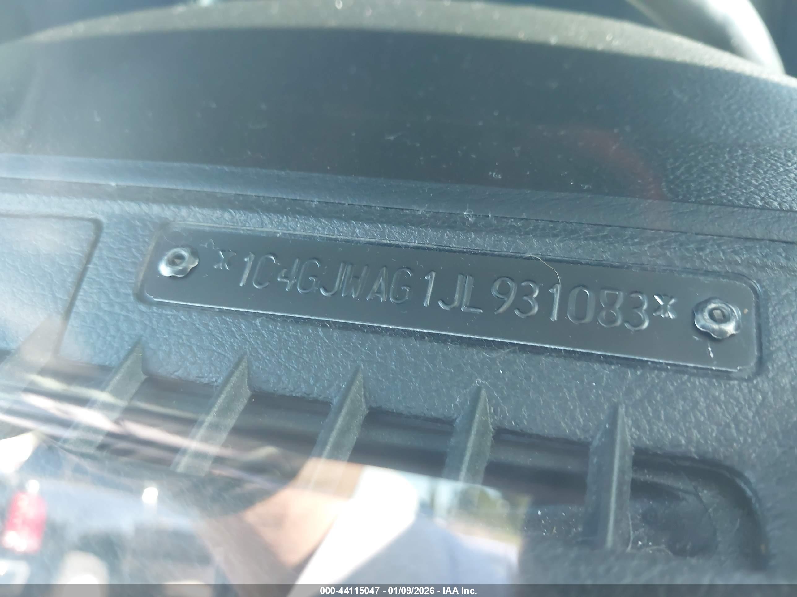 JEEP WRANGLER image 9