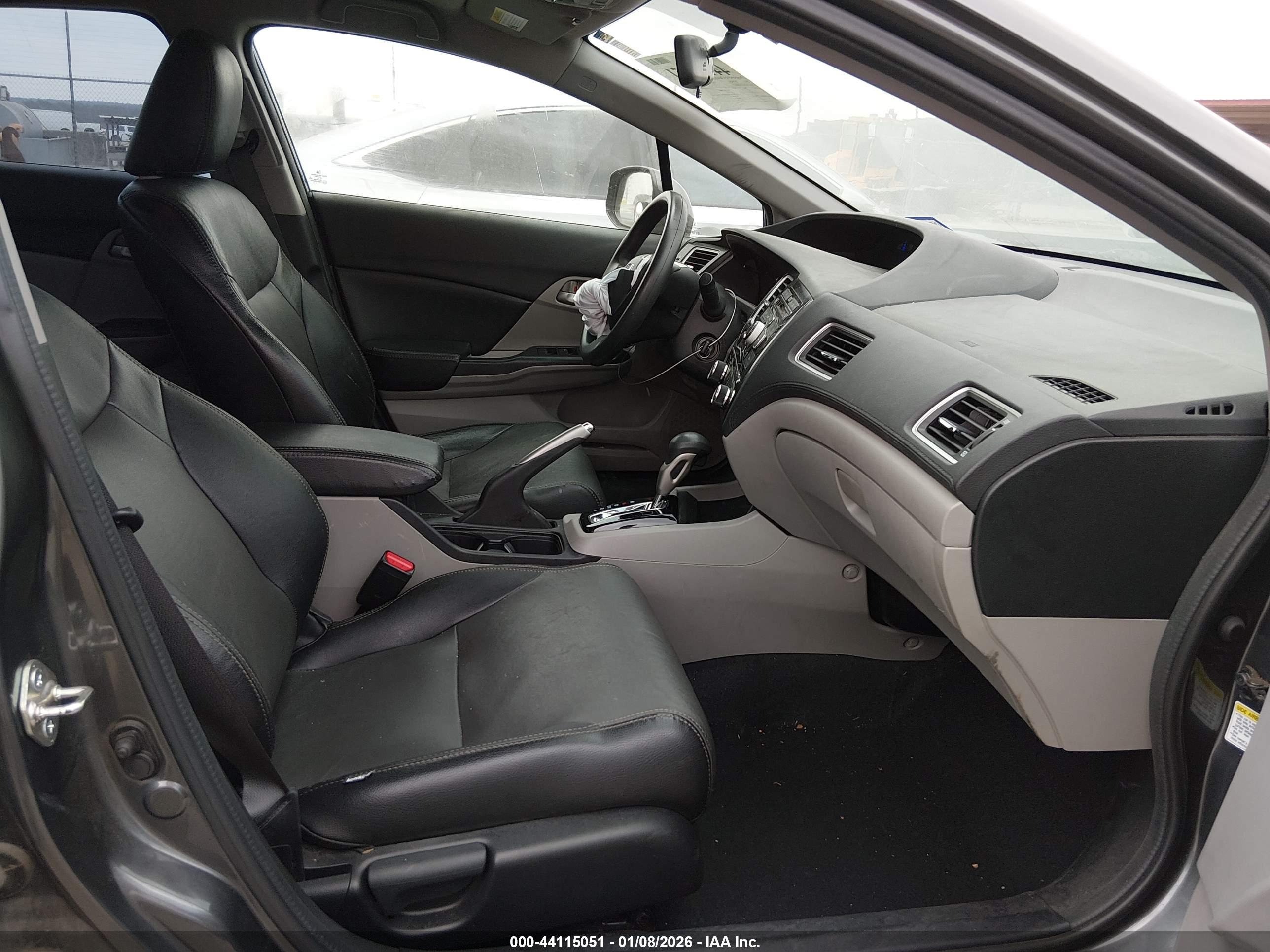 HONDA CIVIC image 5