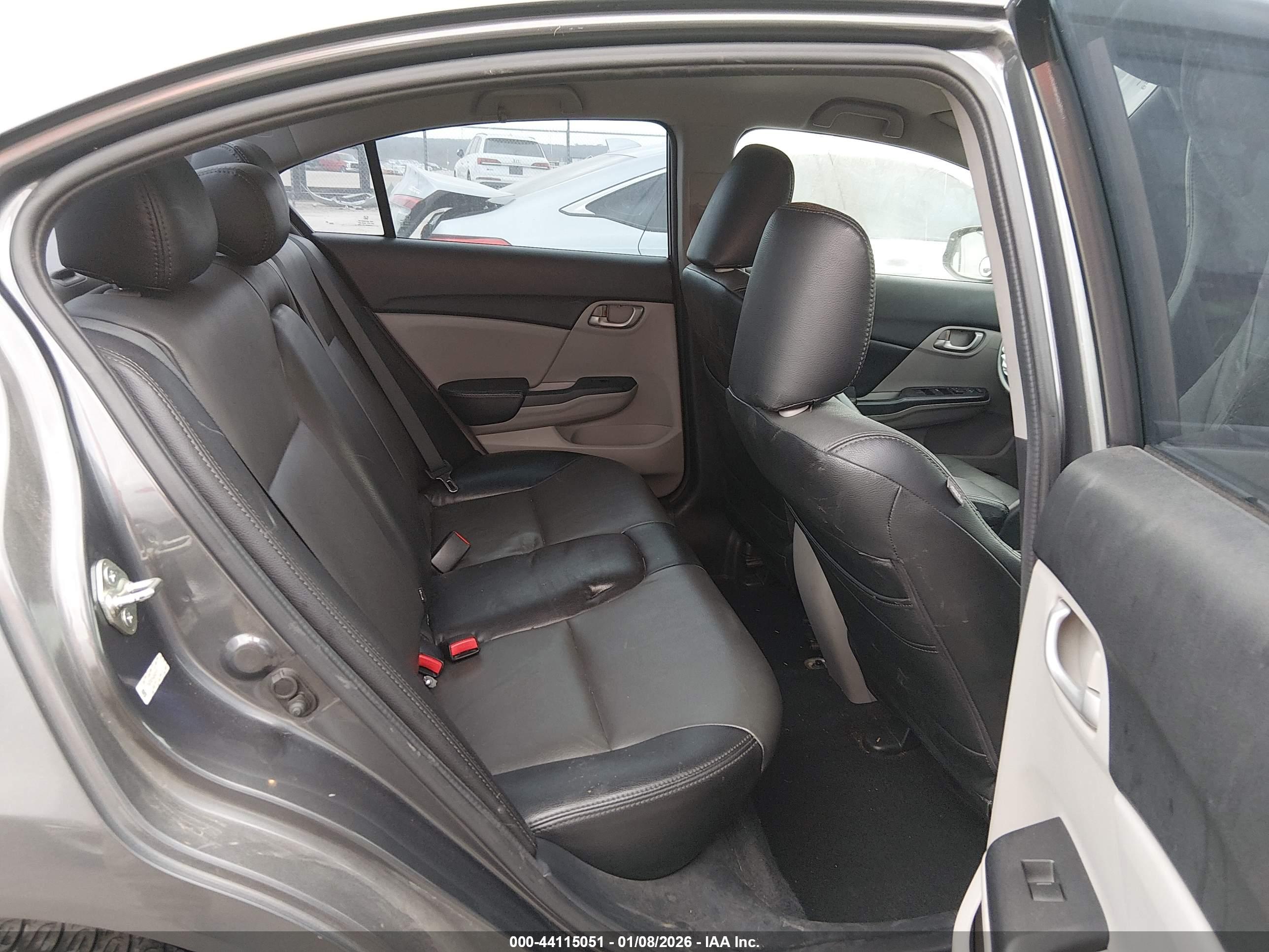 HONDA CIVIC image 8